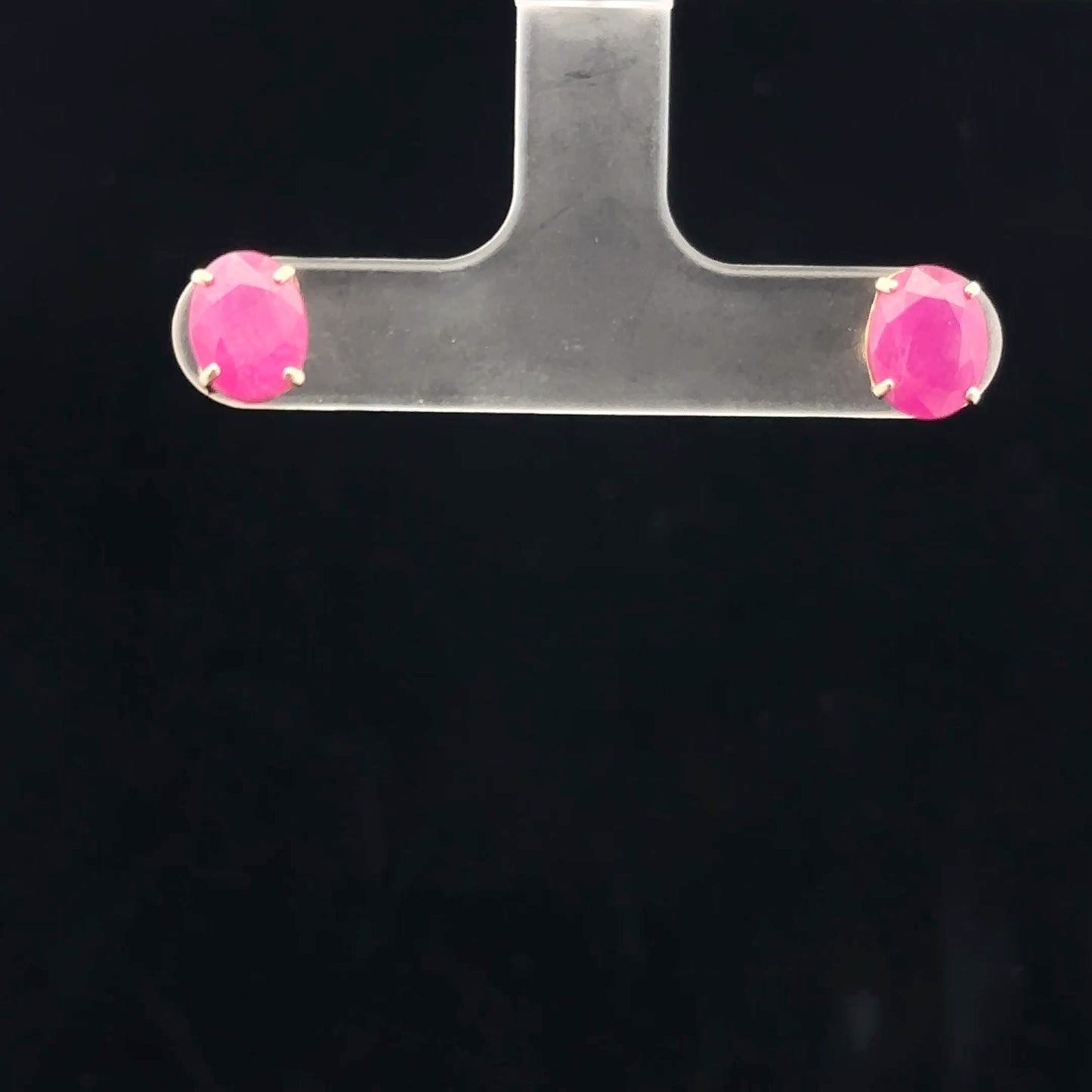 8x6 natural ruby - 14KY - studs - Natural ruby - 34425