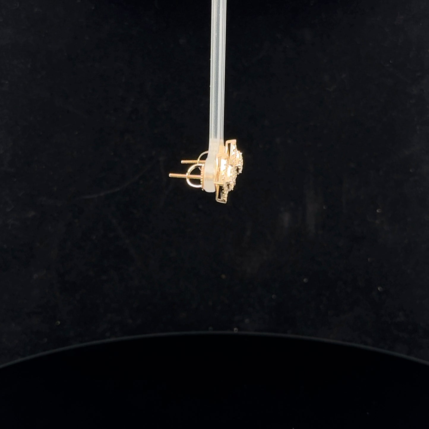 4 point Star 0.50ctw. G/SI2 - 14KY - Natural Diamond