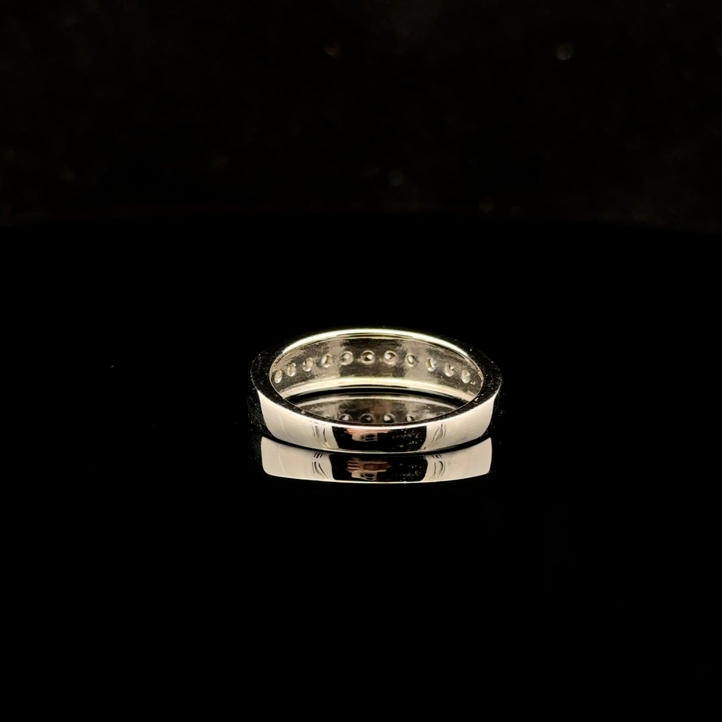 Channel Band 0.50ctw. F/SI2 - 10KW - Natural Diamond