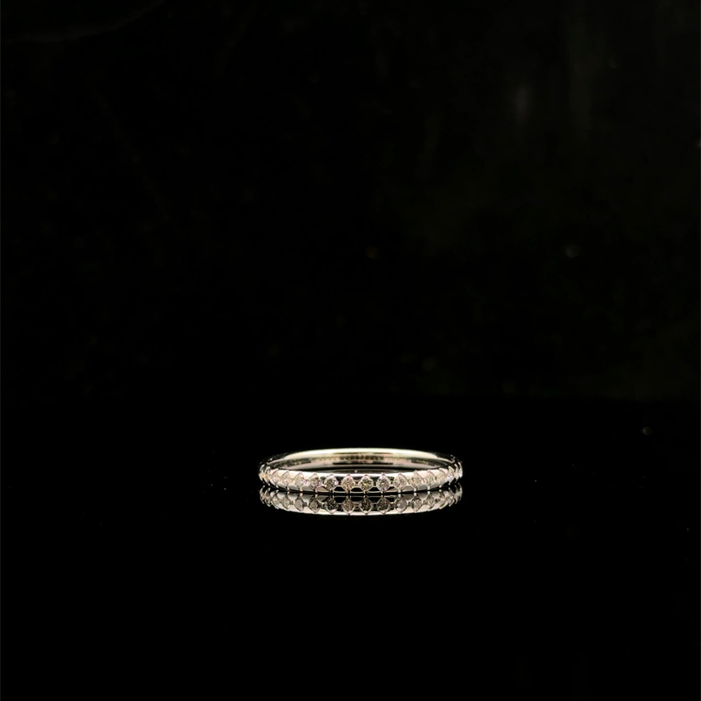 Band #7 0.16ctw. G/SI2 - 14KW - Natural Diamond