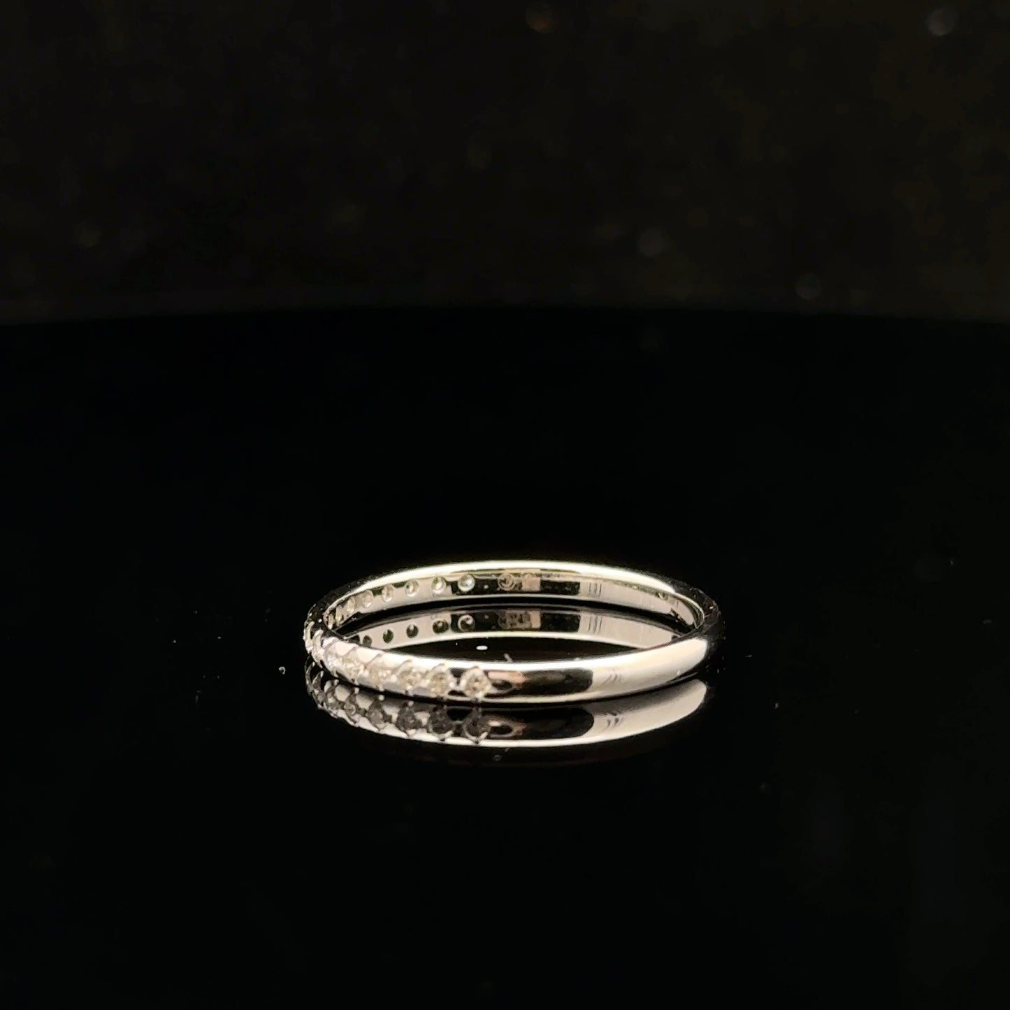 Band #7 0.16ctw. G/SI2 - 14KW - Natural Diamond