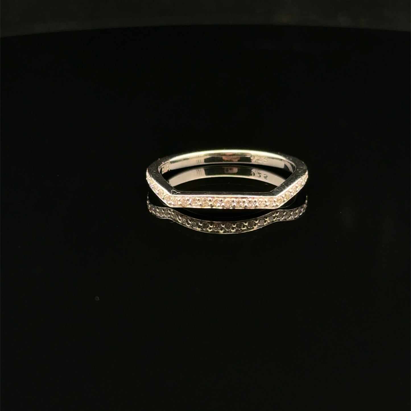 Curved band 0.20ctw. G/SI2 - 925S - Natural Diamond