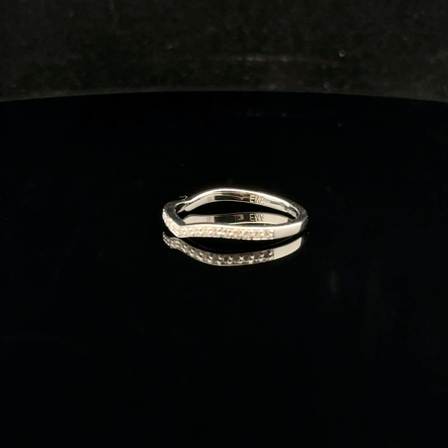 Curved band 0.20ctw. G/SI2 - 925S - Natural Diamond