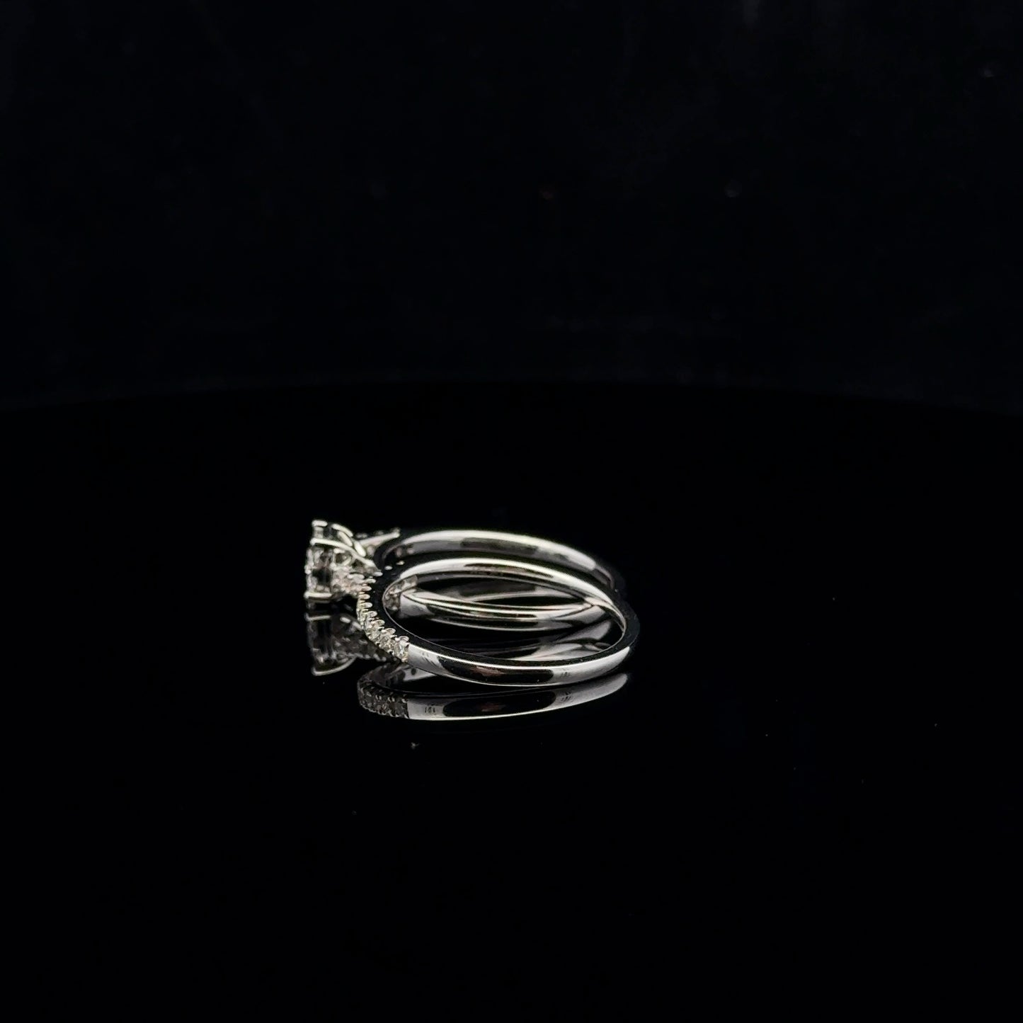 Bridal Set 0.50ctw. G/SI2. - 10KW - Natural Diamond
