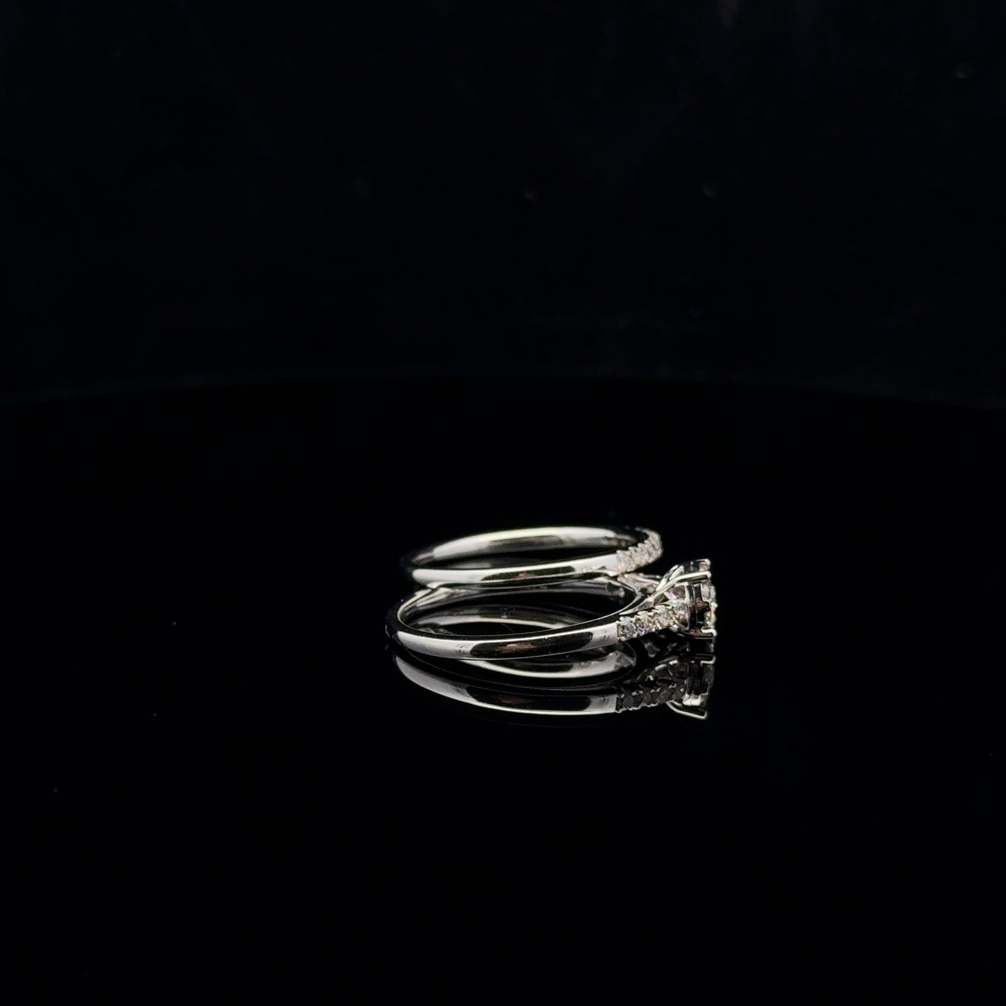 Bridal Set 0.50ctw. G/SI2. - 10KW - Natural Diamond