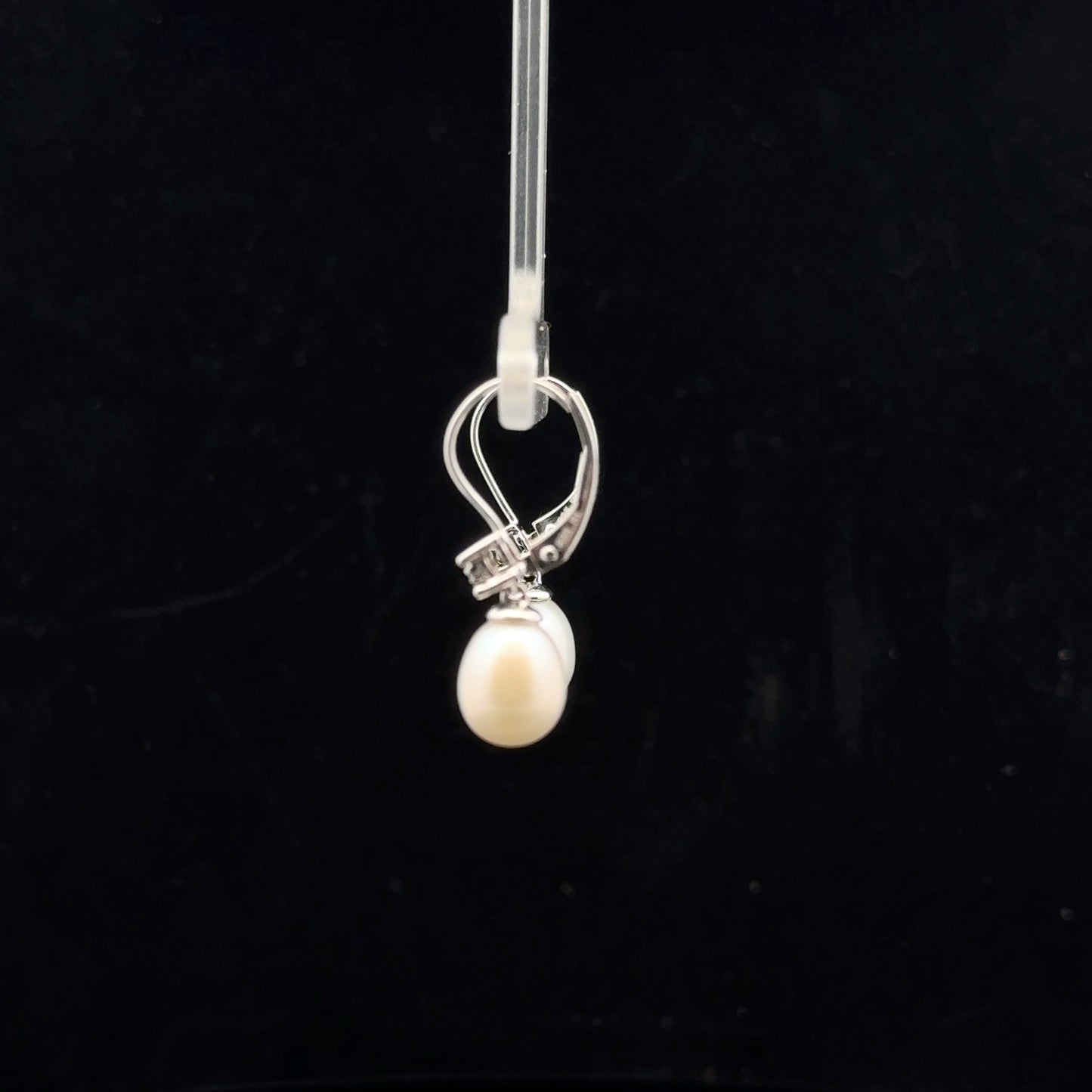 Pear Leverback 10x7.5mm - 925S - Pearl
