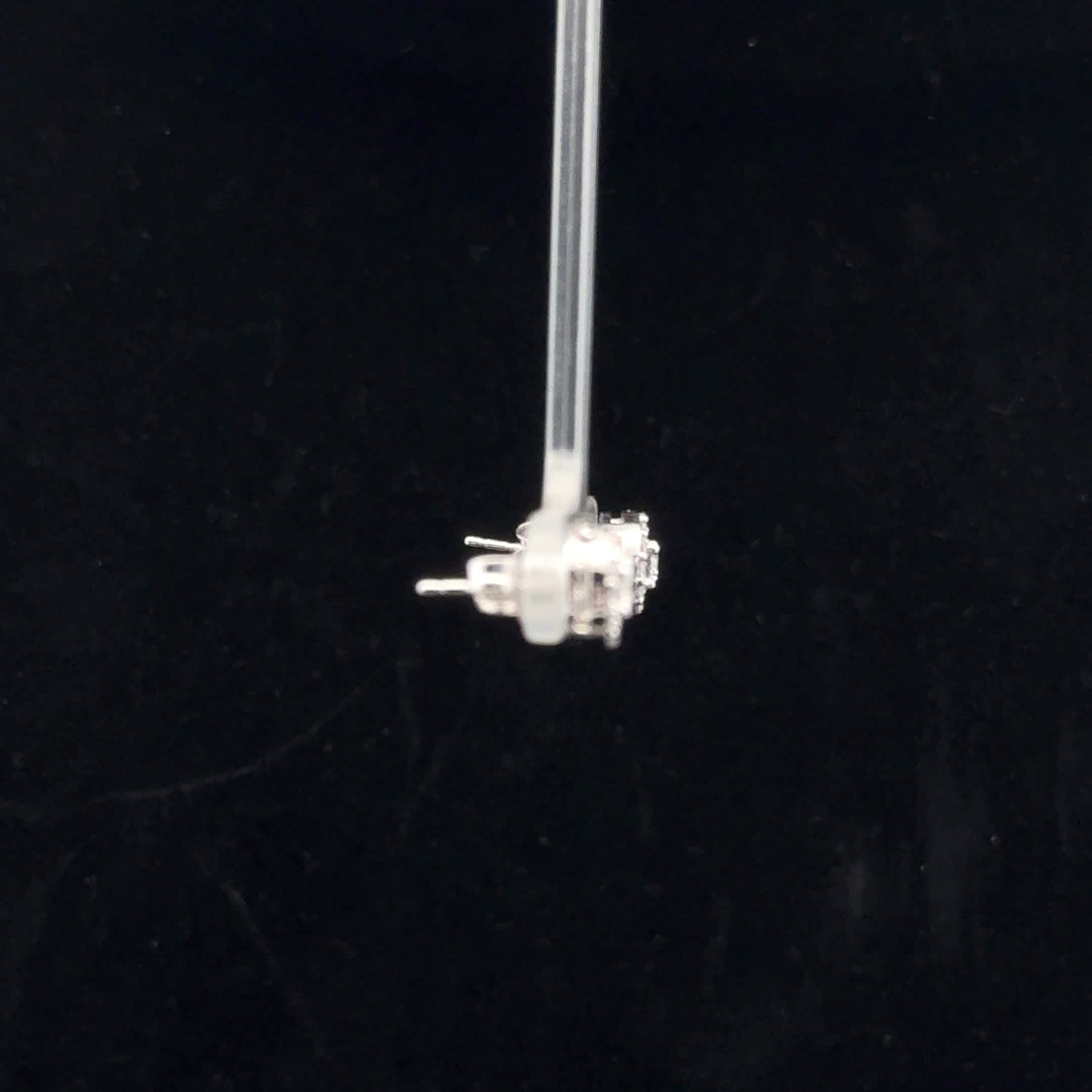 Mini Halo 0.50ctw H/I1 - 10KW - Natural Diamond - 52059