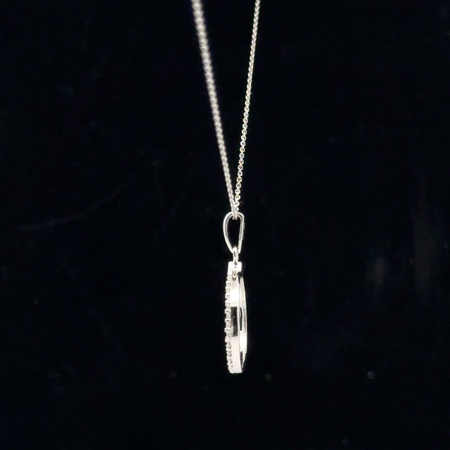 0.20ctw G/SI1 Circle Necklace - 10KW - Natural Diamond - 53118