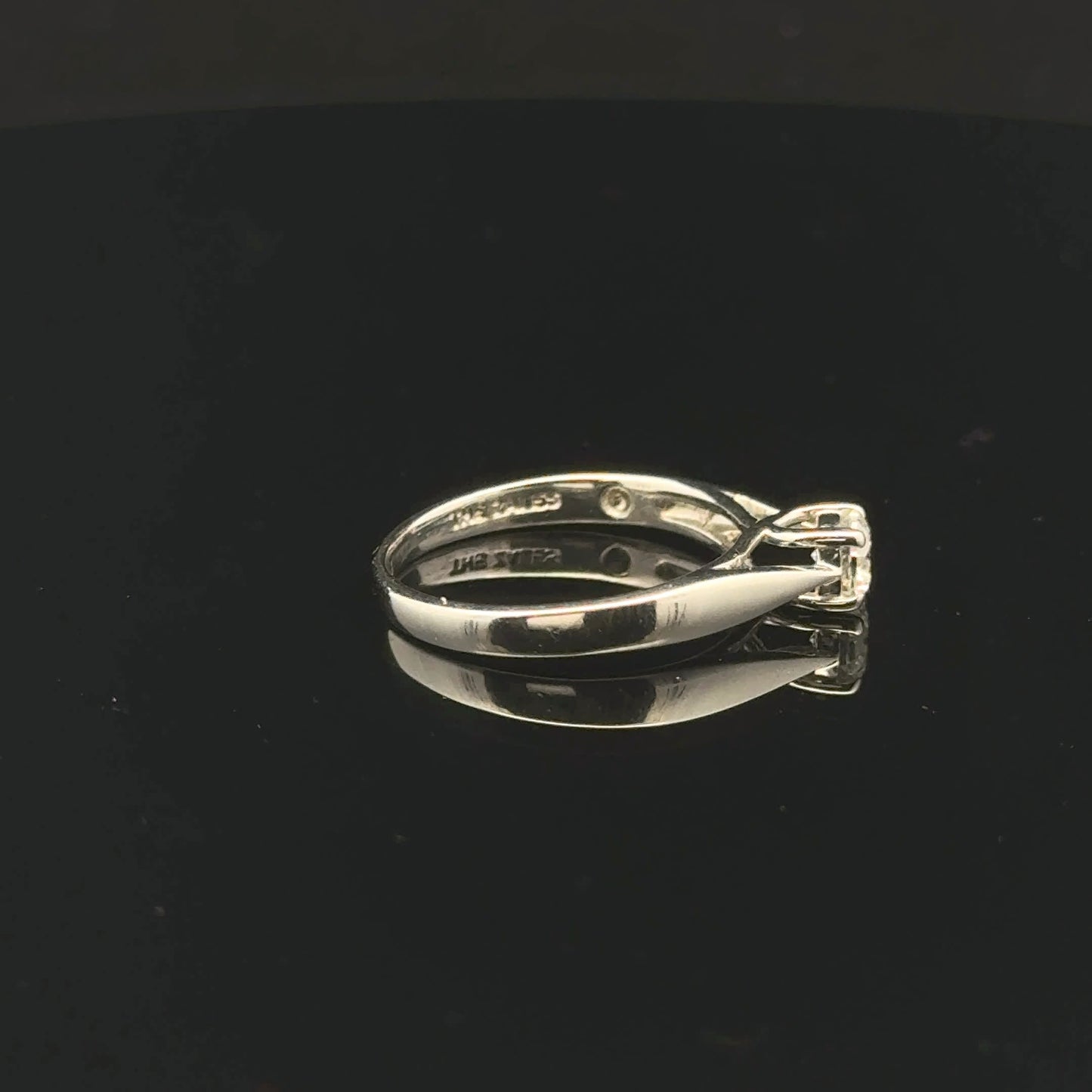 0.33ct G/SI2 #5.75 Solitare - PLAT - Natural Diamond - 53188
