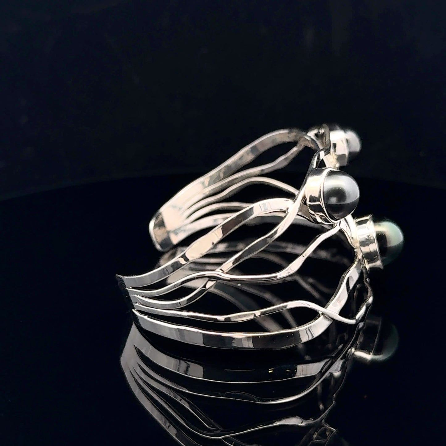 Tahiti Bracecuff Mediterranean Collection - 925S - Tahiti Pearl - 53282