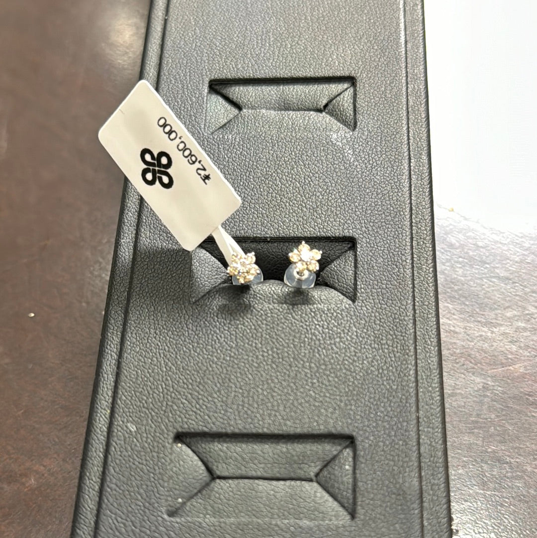 Floral stud 0.30ctw H/SI2 18KW - Natural diamond 42050