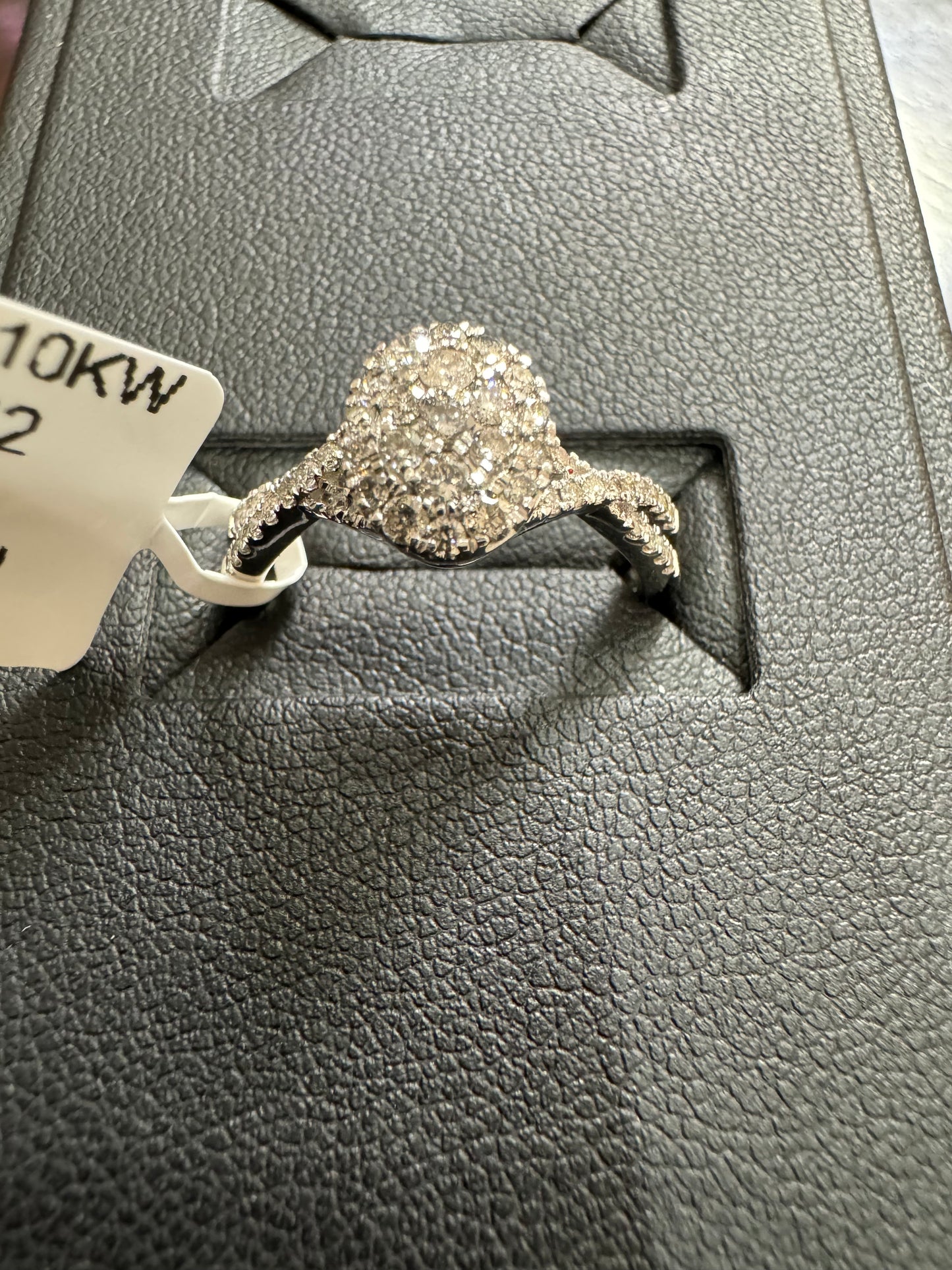 Oval cluster 0.50ctw #7 H/I2 10KW - Natural diamond 42013