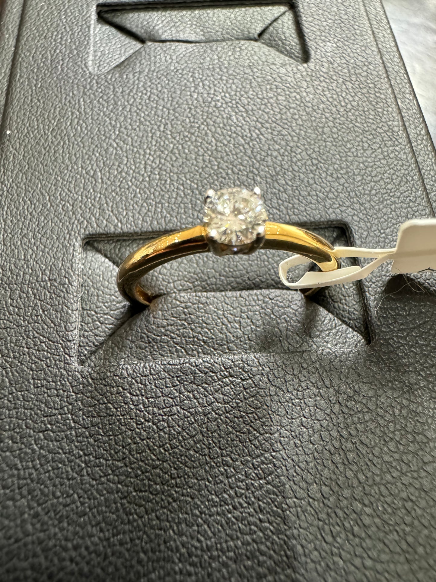 Solitaire 0.28ct D.VS1 #7 18KY - Lab diamond 42052