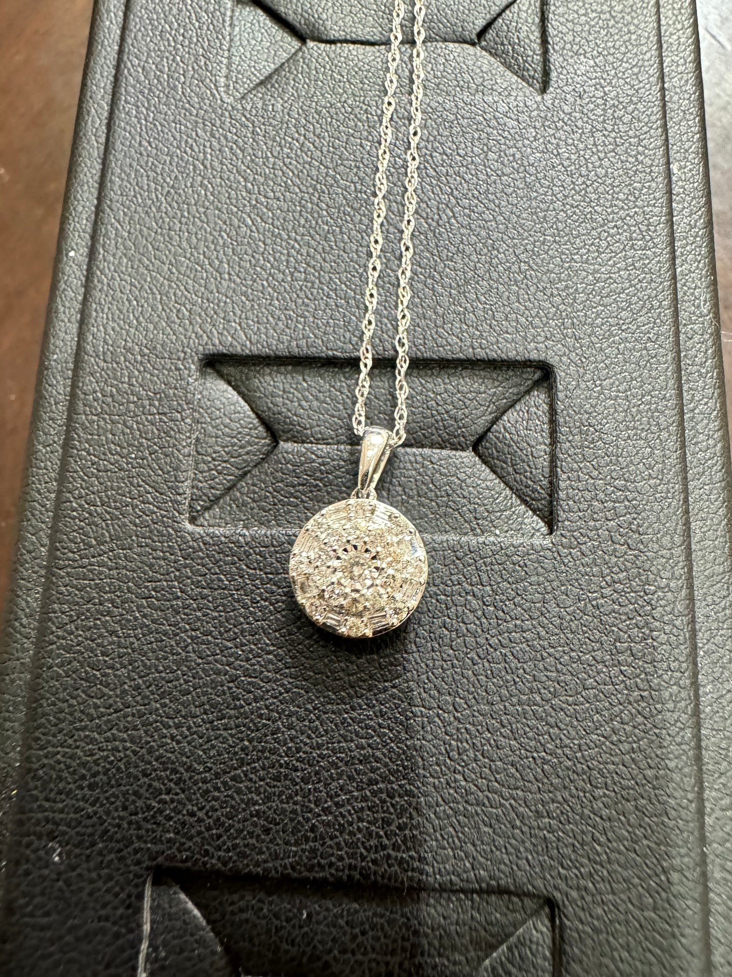 Double halo necklace 0.50ctw. H. SI3. 10KW - Natural Diamond 42059