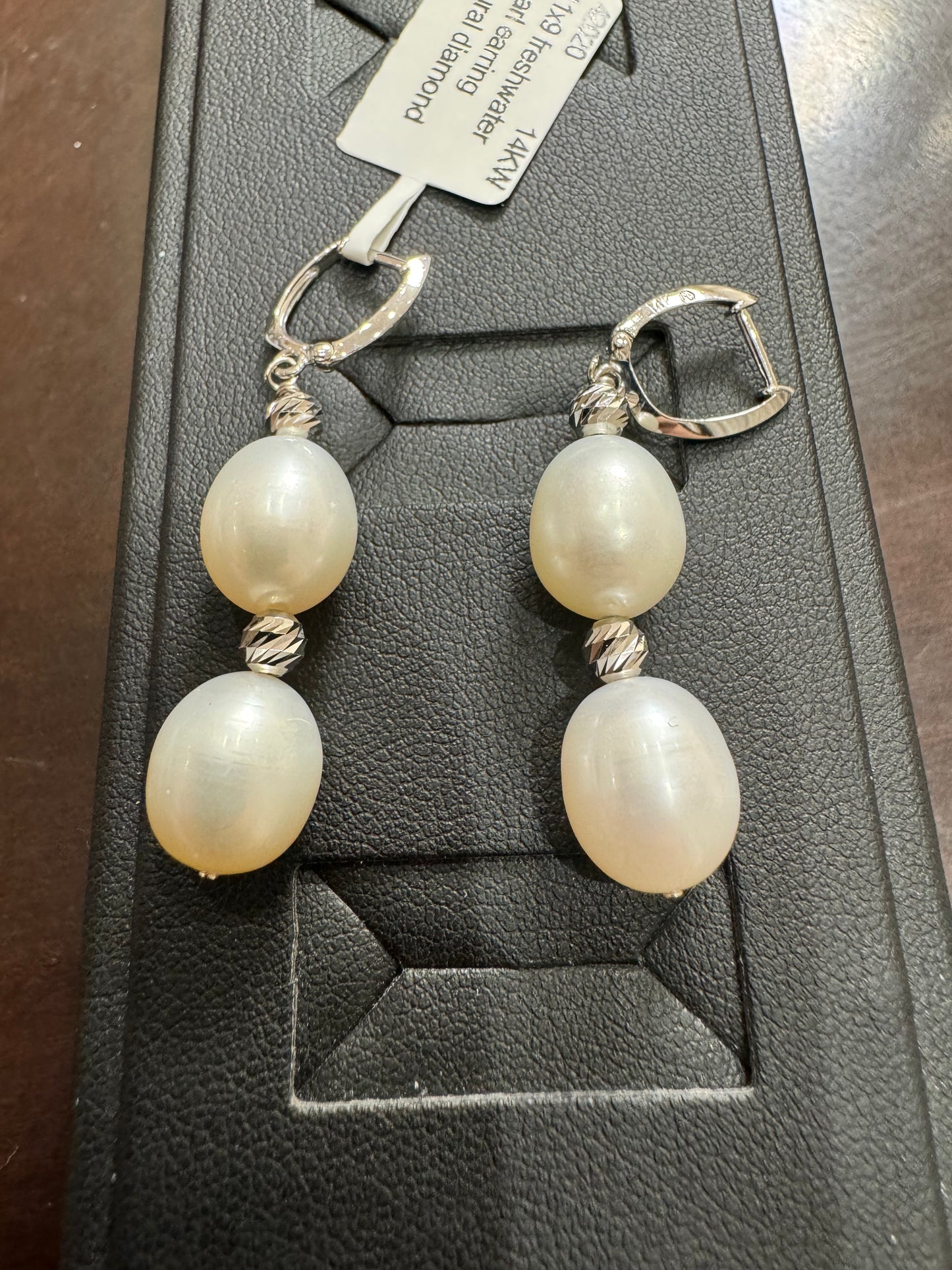 Pearl earring 11x9 freshwater 14KW - Natural diamond 42020