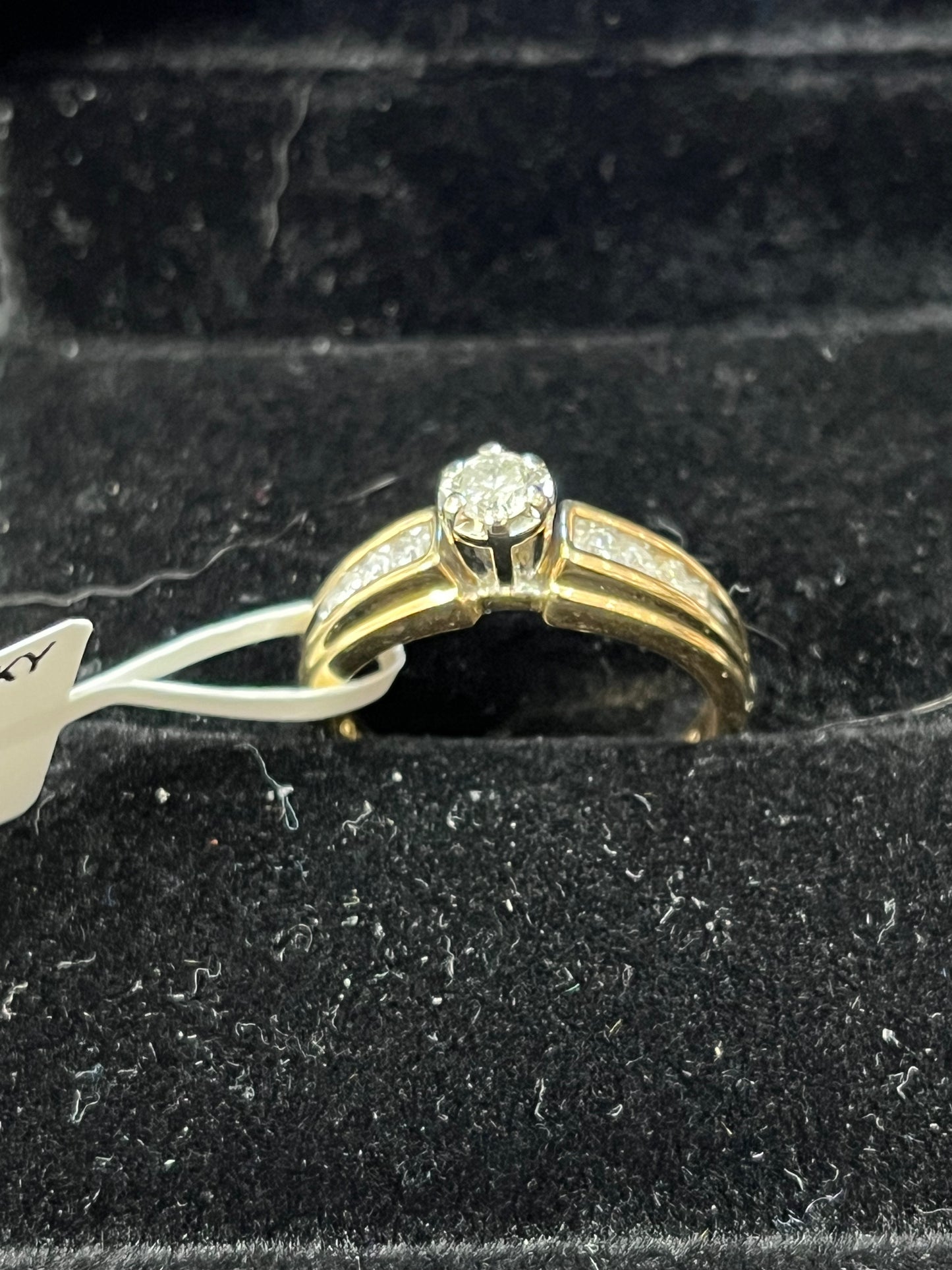0.20ct side stones - 14KY - 0.33ctw H/SI2 #6 - Natural diamond - 34241