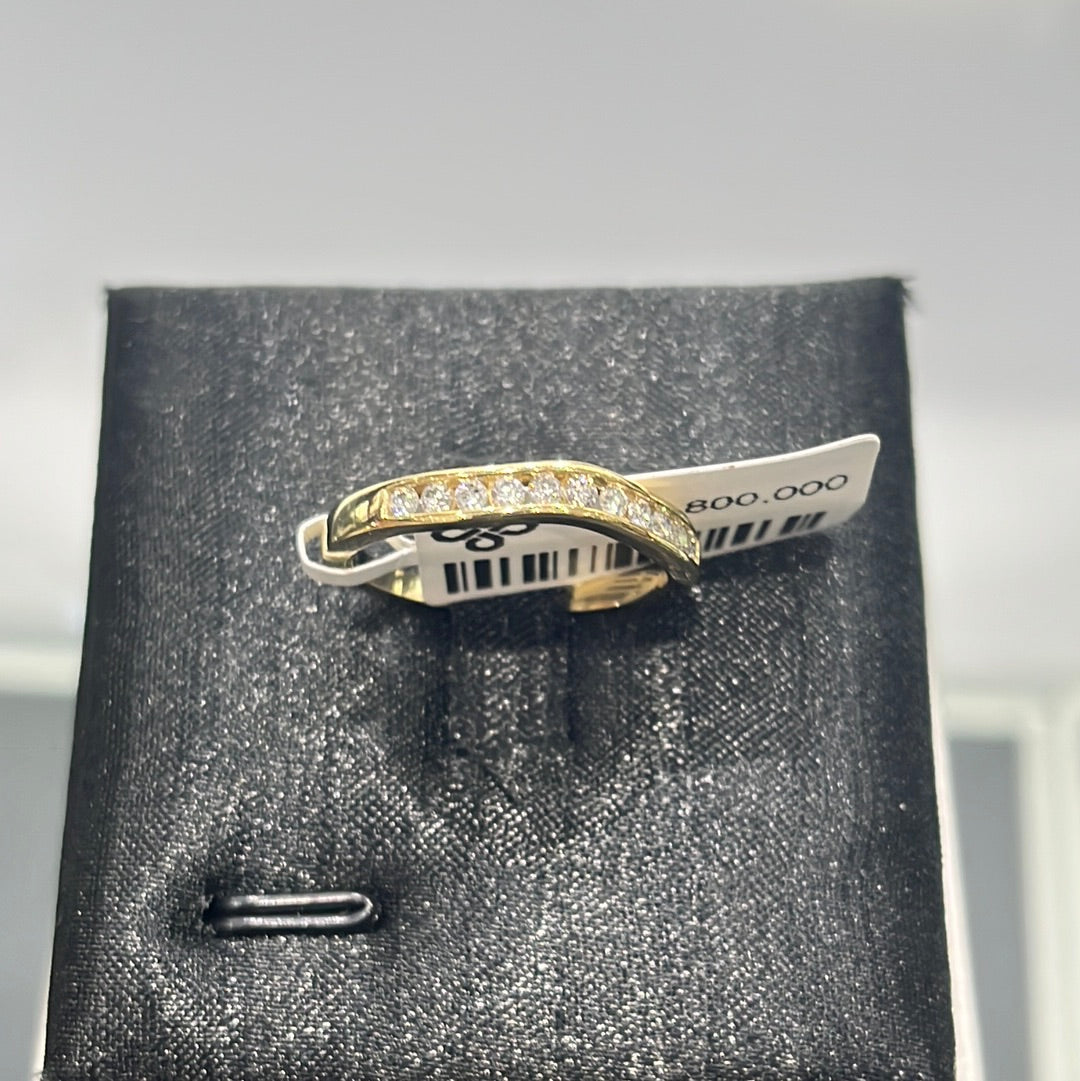 Curved band - 10KY - 0.25ctw #7 - Natural Diamond - 32073