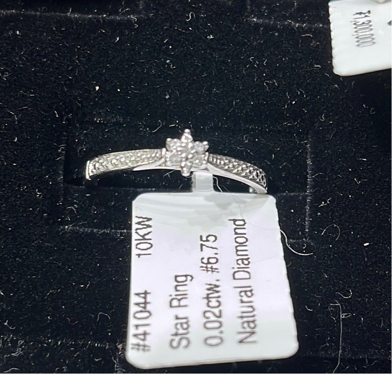 Star Ring 0.02ctw. #7 10KW 41044