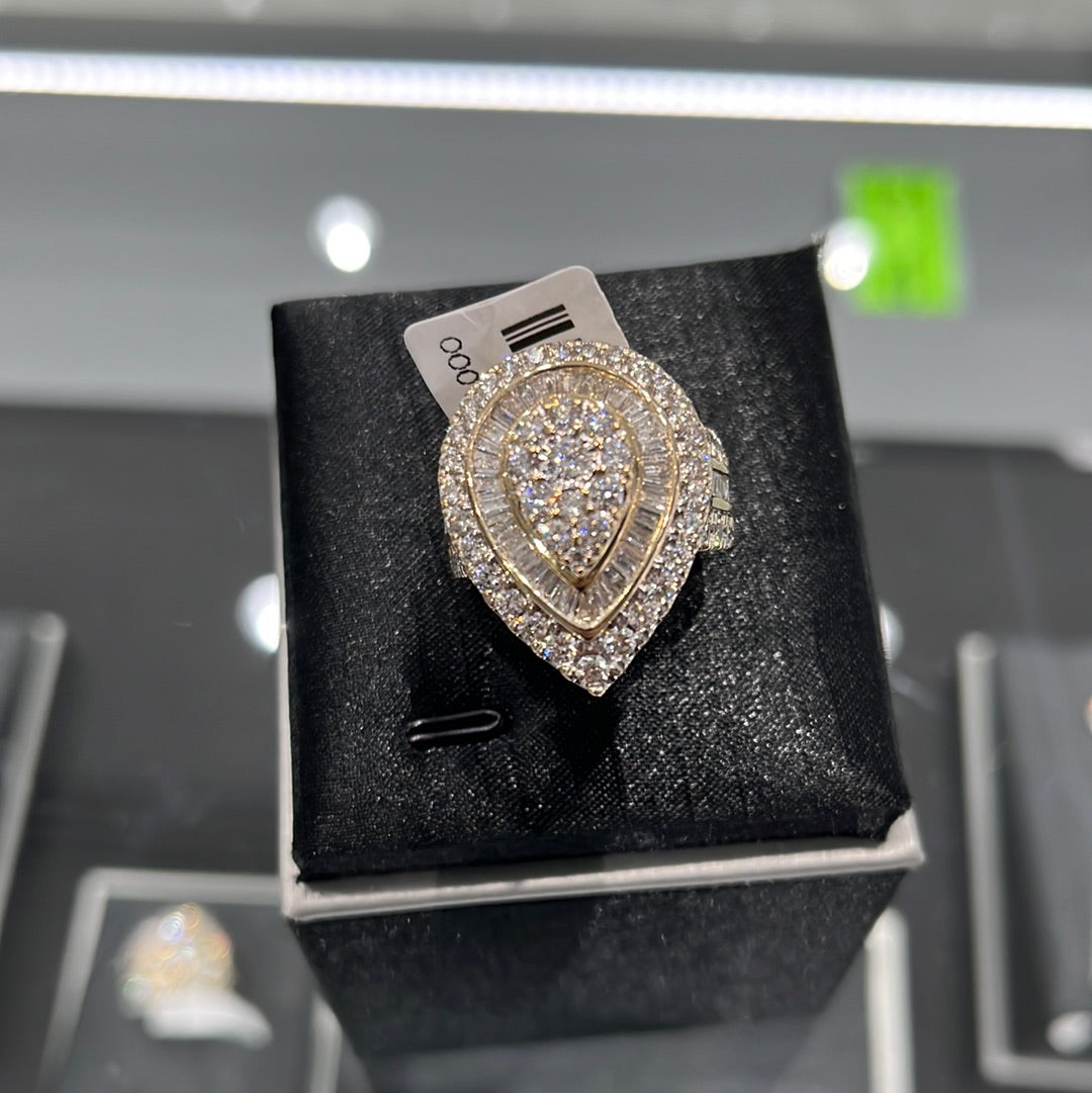 Pear drop ring - 10KY - 3.00ctw #8 - Natural Diamond - #32001