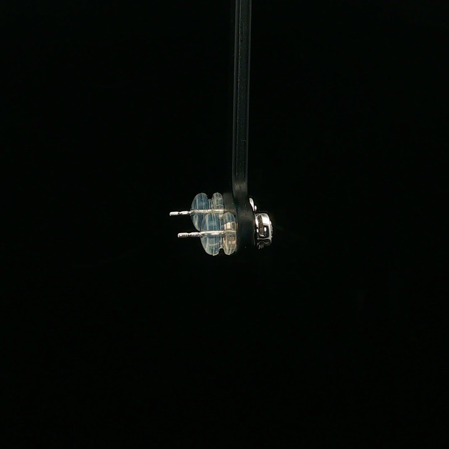 0.14ctw G/SI2 Bezel Studs - 14KW - Natural Diamond - 64170