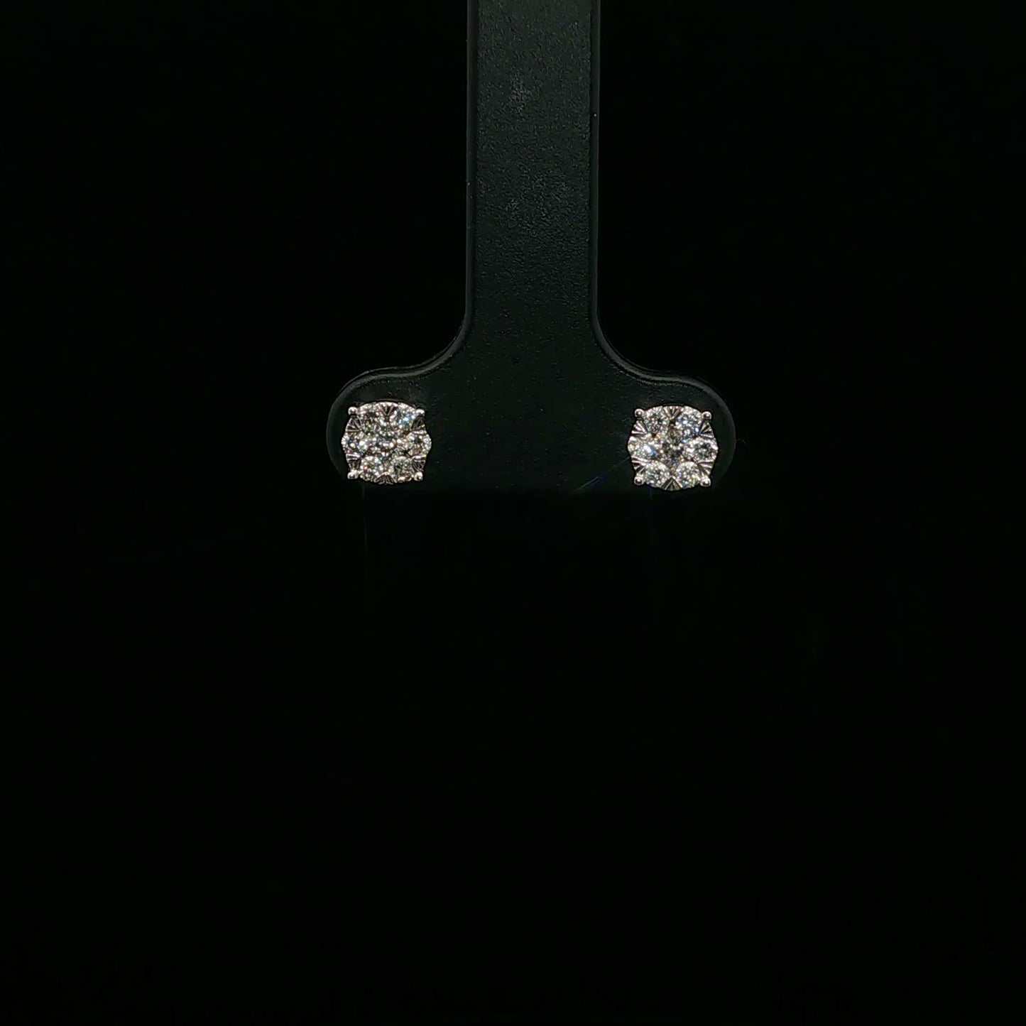 0.33ctw F/SI1 Cluster Studs - 10KW - Natural Diamond - 64183