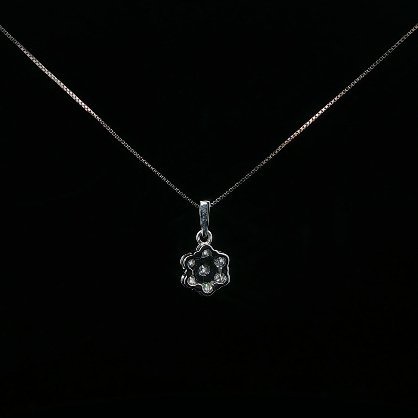 0.16ctw F/SI1 Flower Pendant - 14KW - Natural Diamond - 64200-3