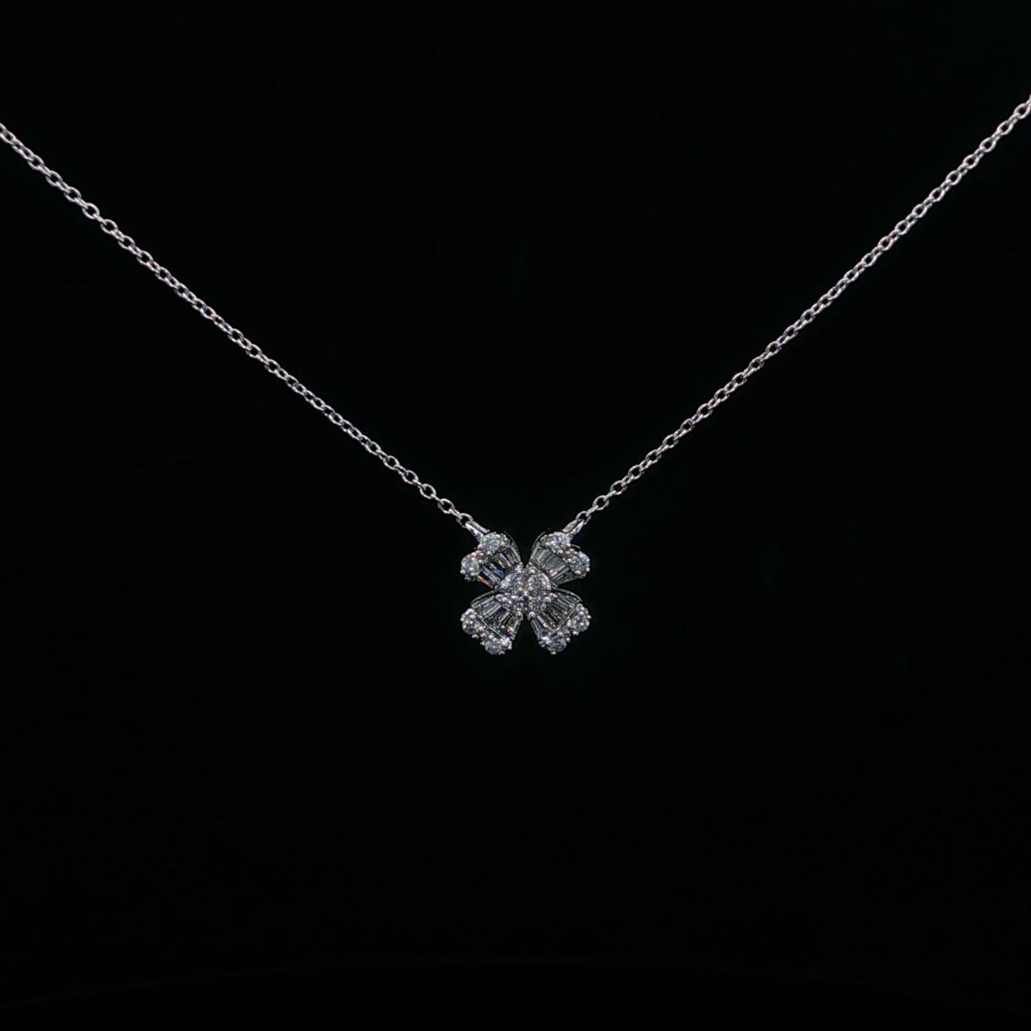 0.20ctw G/SI2 Flower Necklace - 14KW - Natural Diamond - 64203-3