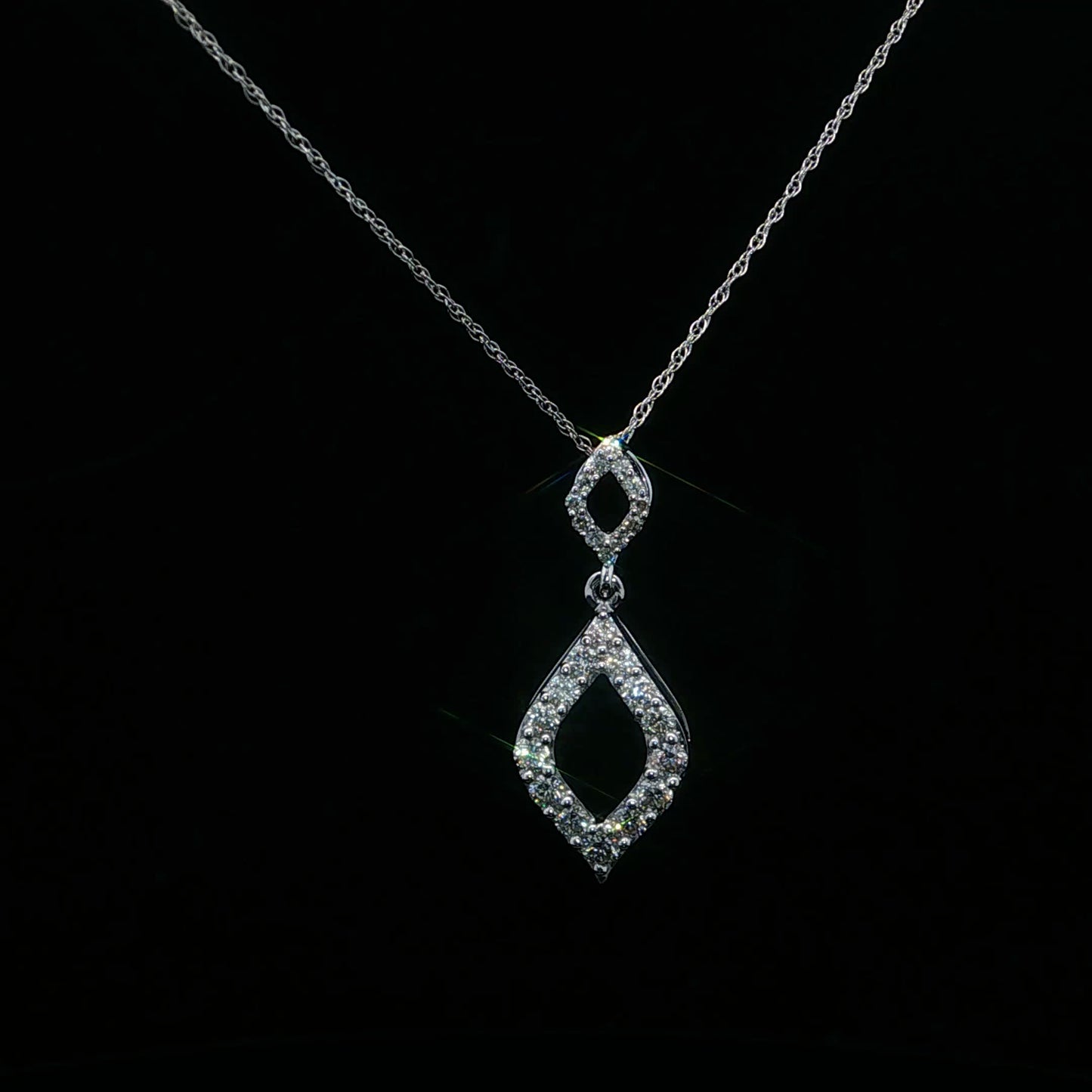 0.41ctw G/SI1 Kite Dangle - 14KW - Natural Diamond - 64214-3