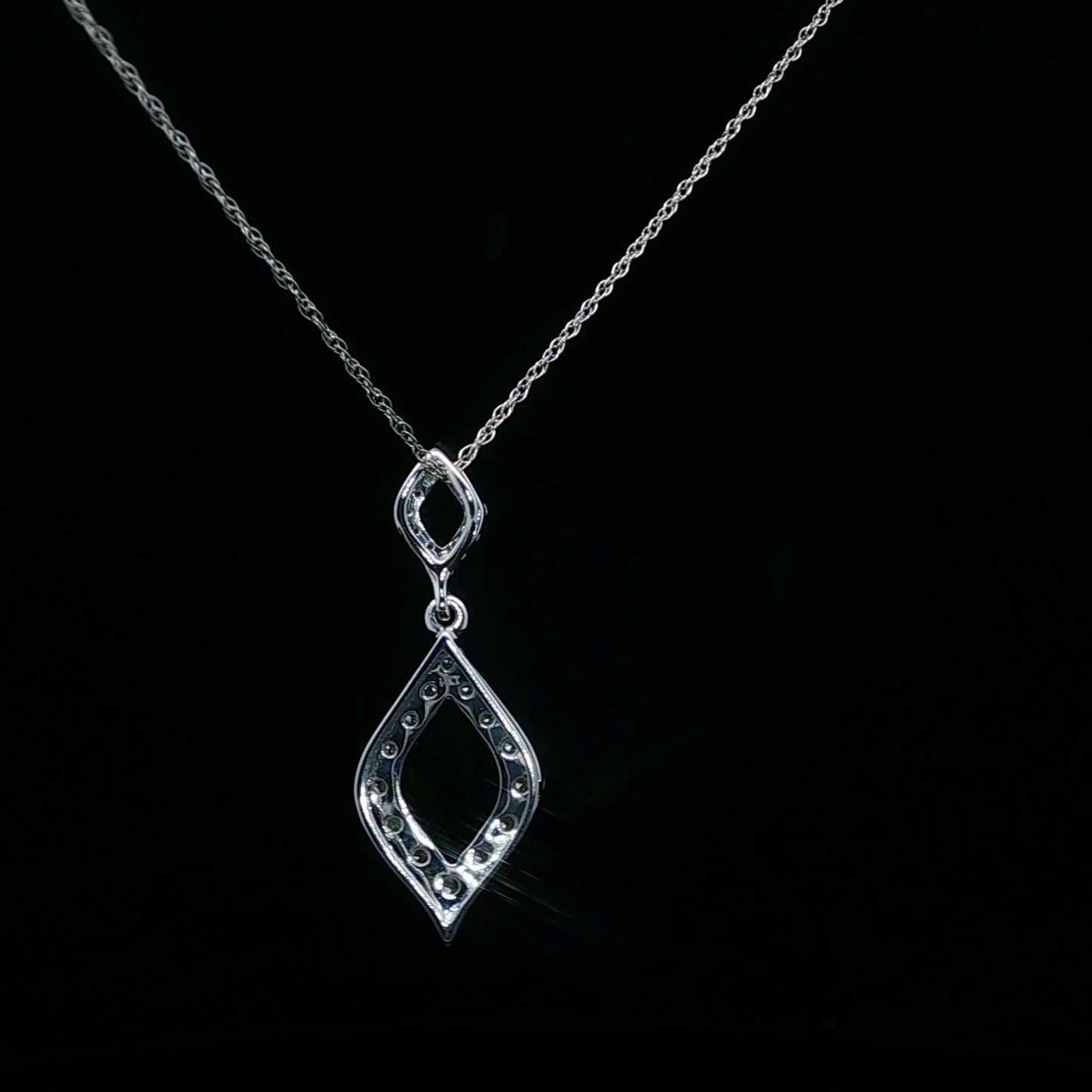 0.41ctw G/SI1 Kite Dangle - 14KW - Natural Diamond - 64214-3