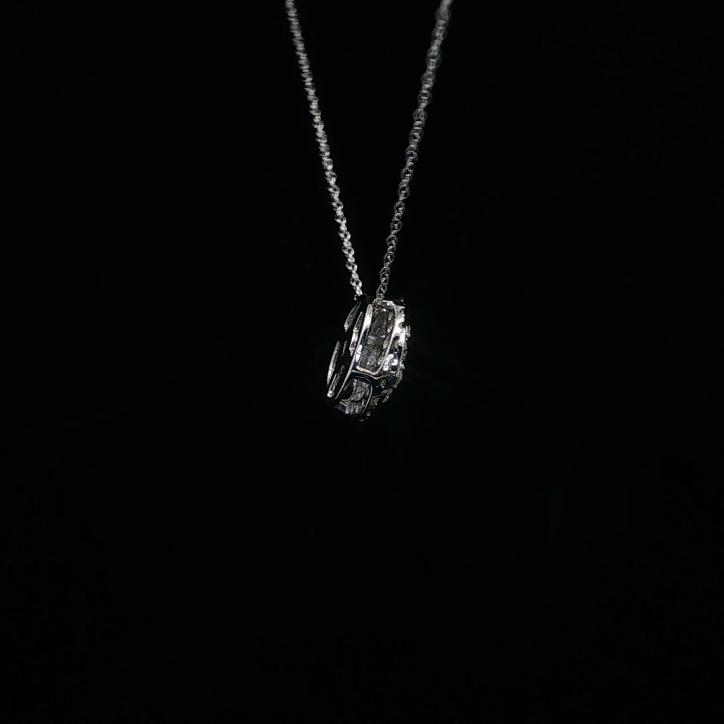 0.50ctw G/SI2 Cluster Halo - 14KW - Natural Diamond - 64218-1