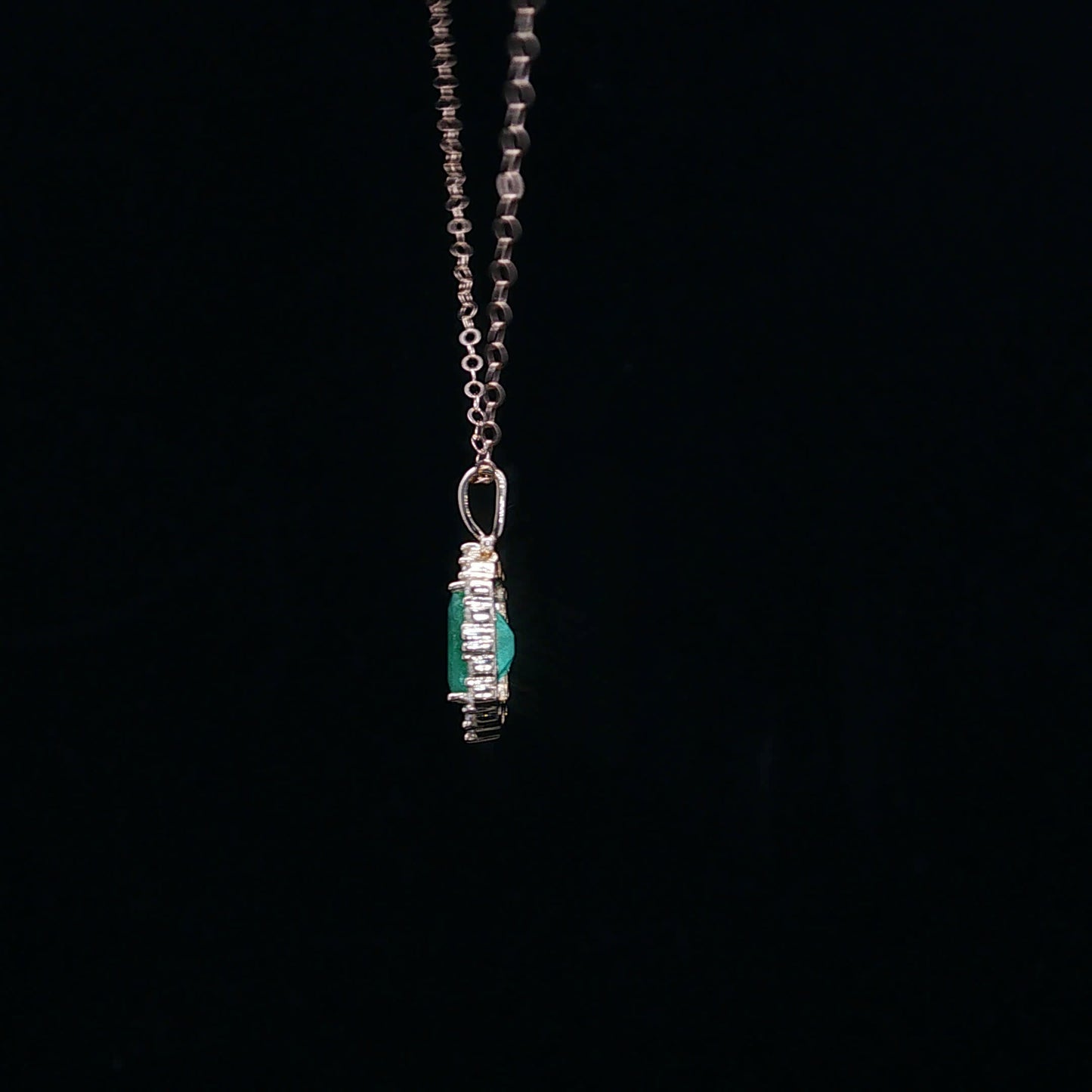 0.12ctw Dia 0.55ct Em Emerald Halo - 14KY - Natural Diamond - 64220-1