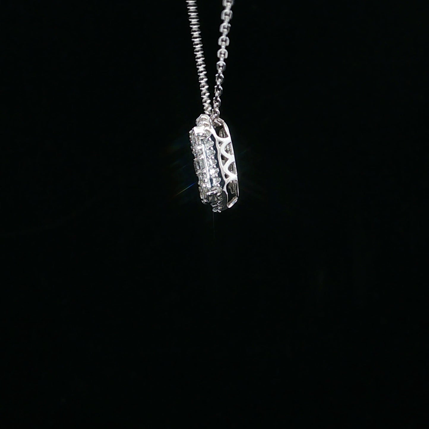 0.40ctw G/SI2 Emerald Halo - 10KW - Natural Diamond - 64223