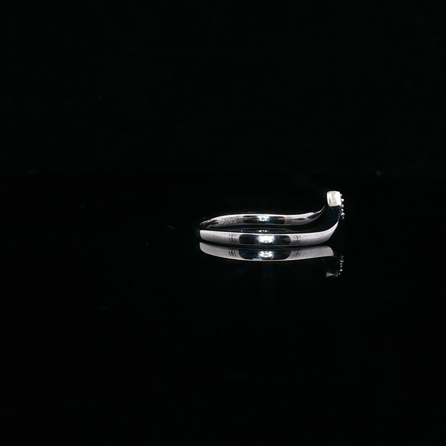 0.02ctw H/I1 V Band - 10KW - Natural Diamond - 64083-5.5