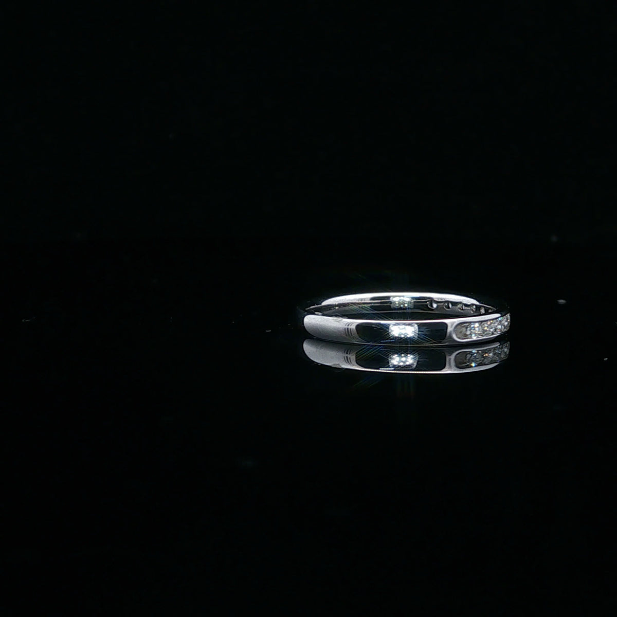 0.25ctw G/SI2 Channel Band - 10KW - Natural Diamond - 64089-7