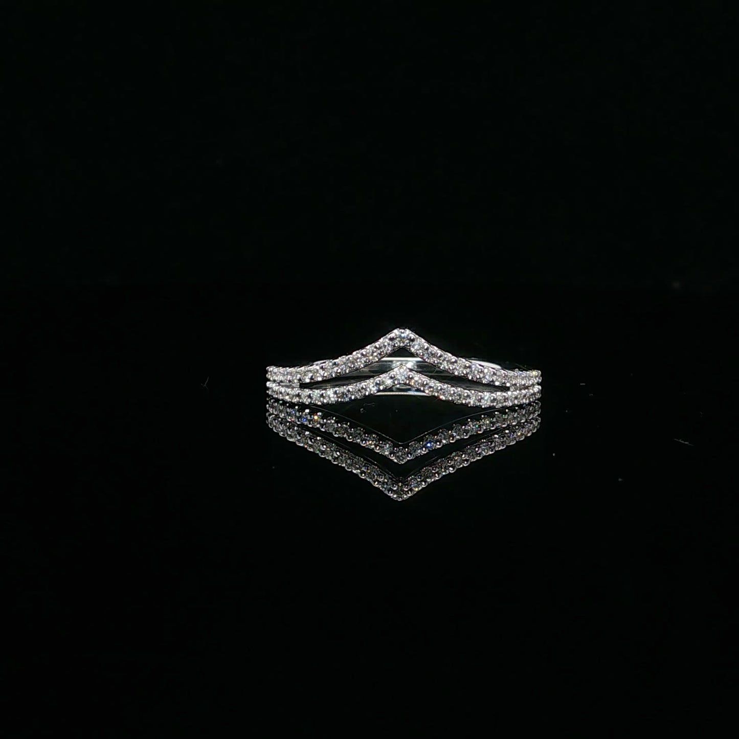 0.15ctw G/I1 V Double Row - 10KW - Natural Diamond - 64107-7-7