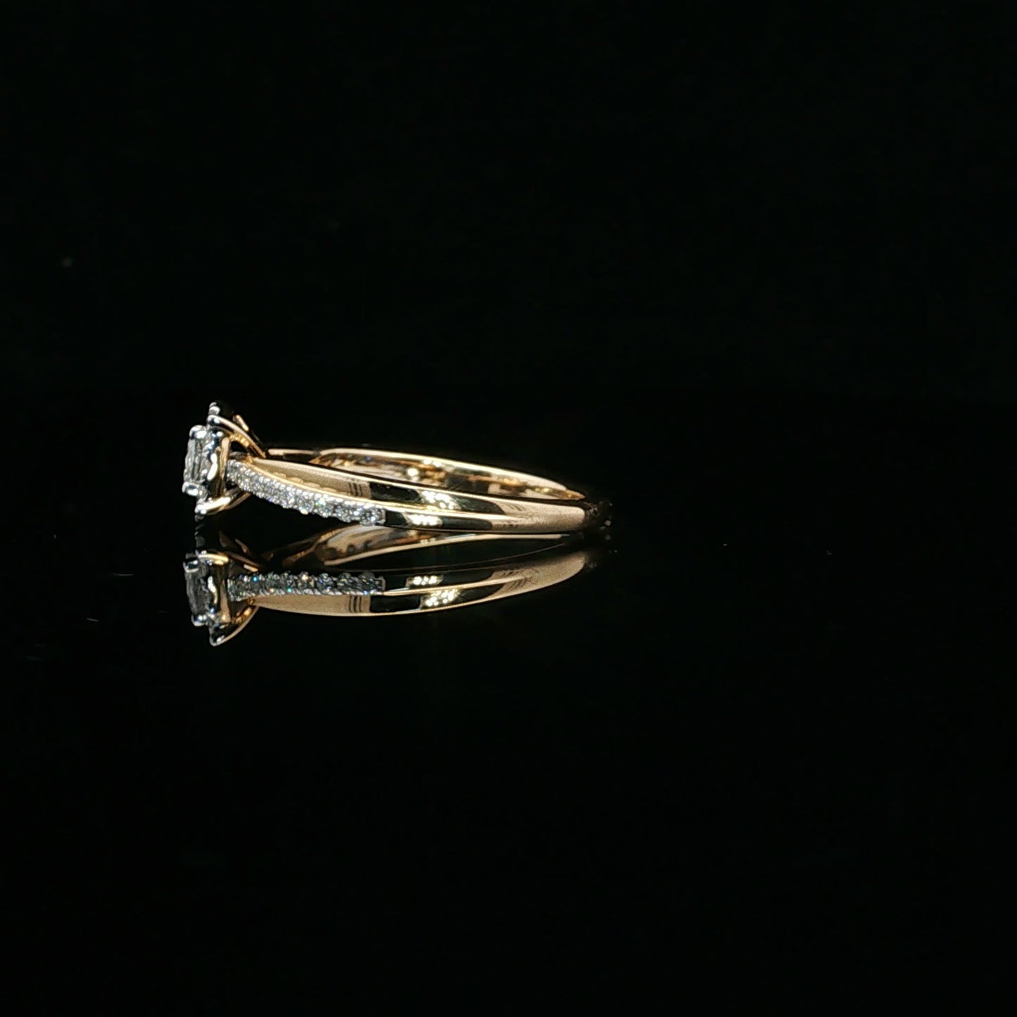 0.38ctw 0.17ct G/SI2 Oval Halo - 10K Yellow Gold - Natural Diamond - 64113-7-4