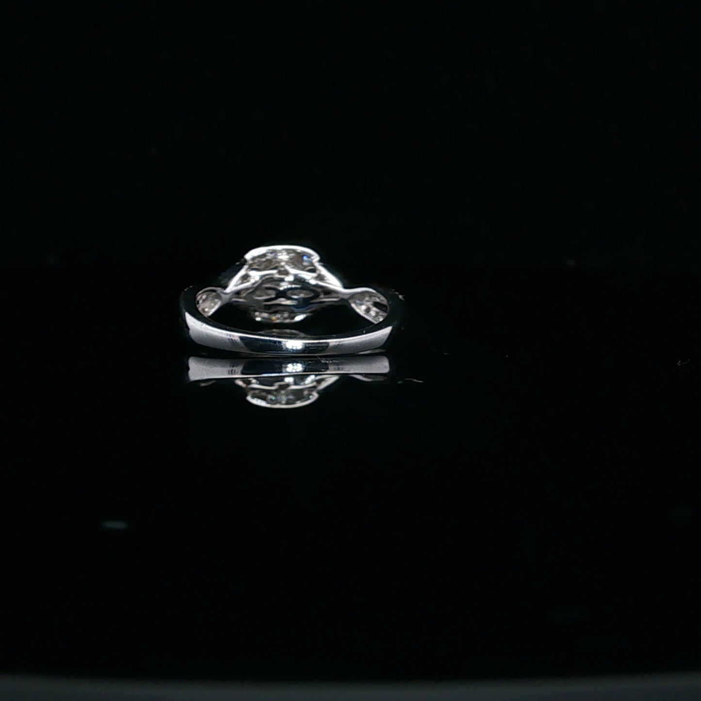 1.38ctw 0.17ct G/SI1 Princess Halo Twist - 10KW - Natural Diamond - 64116-7-4
