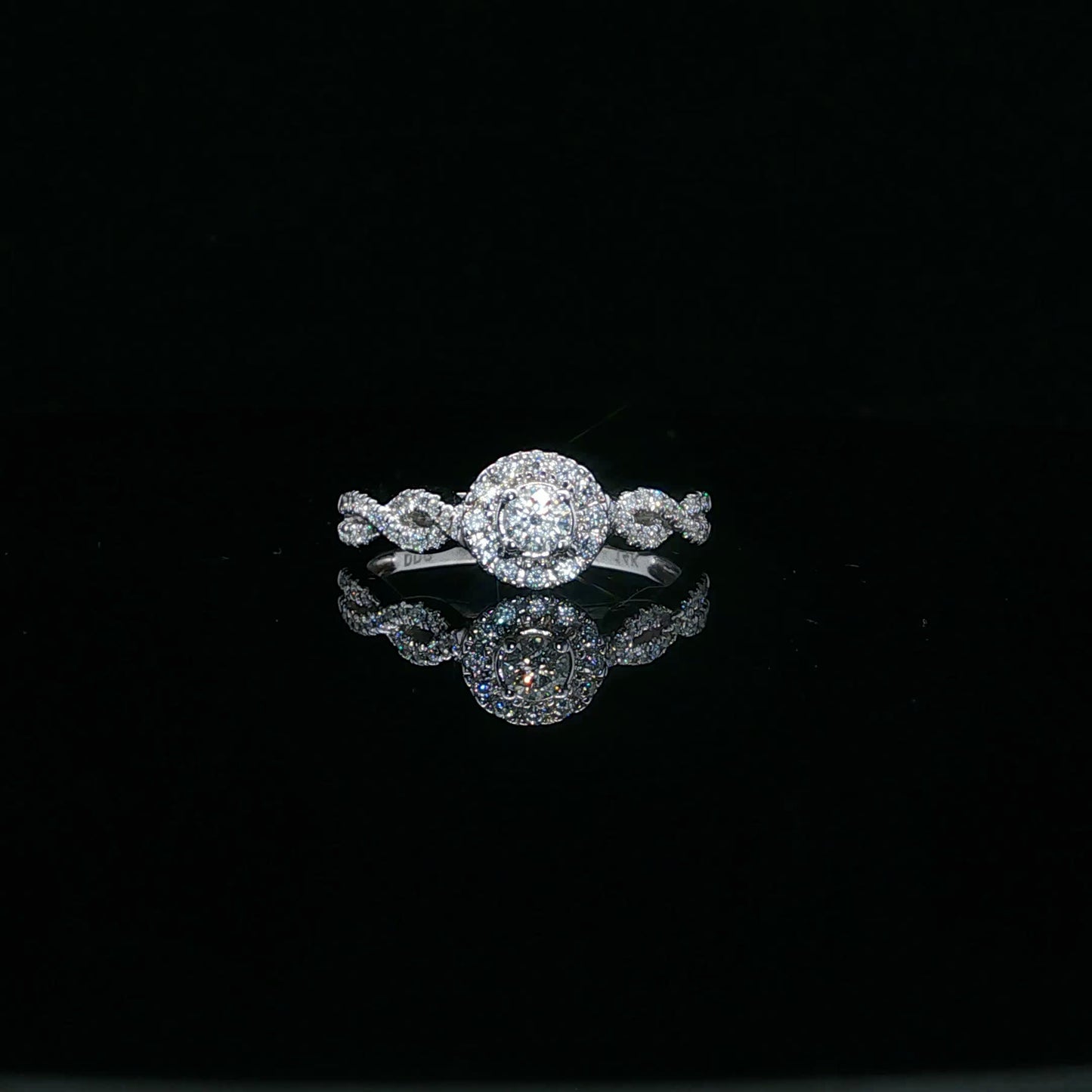 0.38ctw 0.16ct F/SI1 Twist Halo - 14KW - Natural Diamond - 64123-7-5