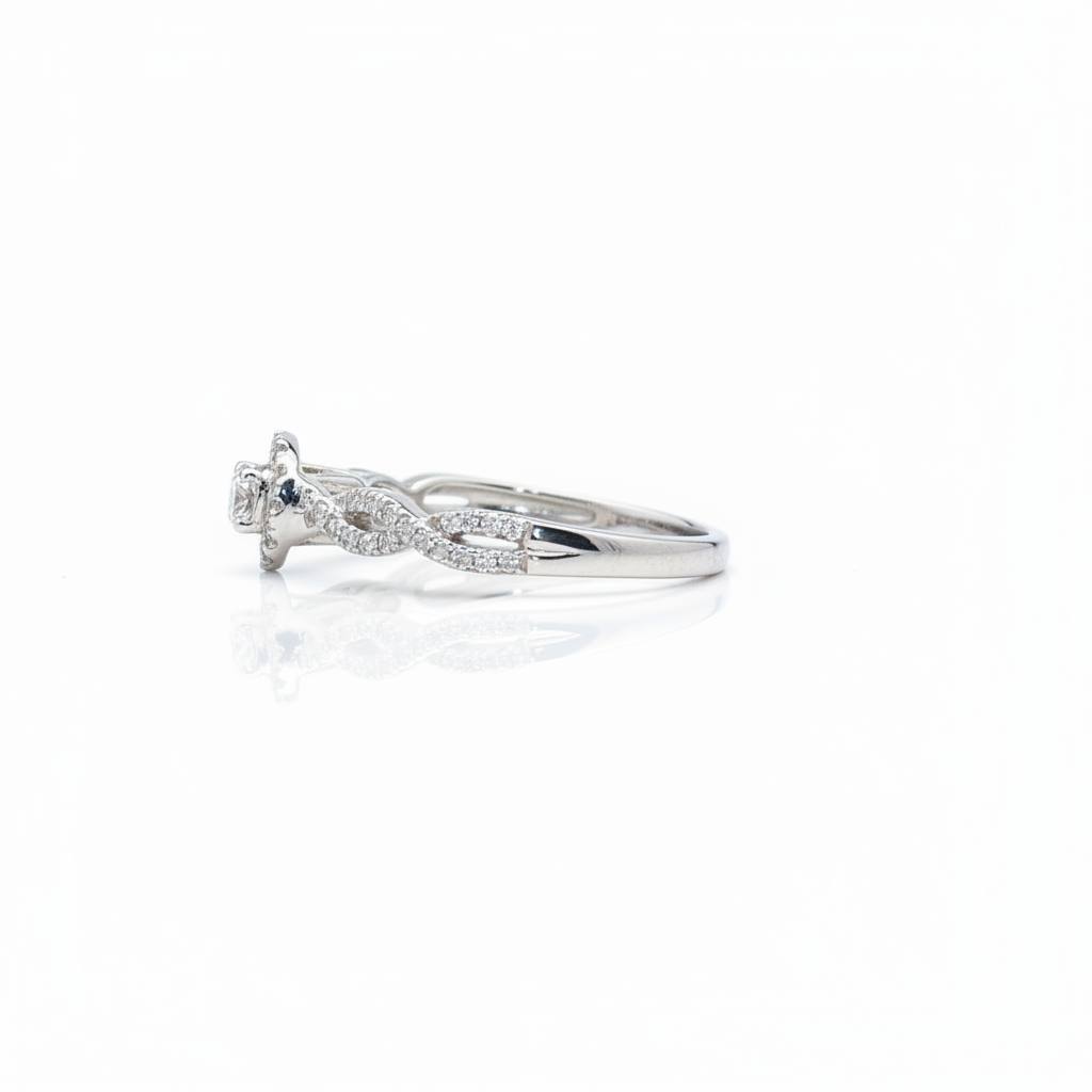 0.38ctw 0.16ct F/SI1 Twist Halo - 14KW - Natural Diamond - 64123-7-8