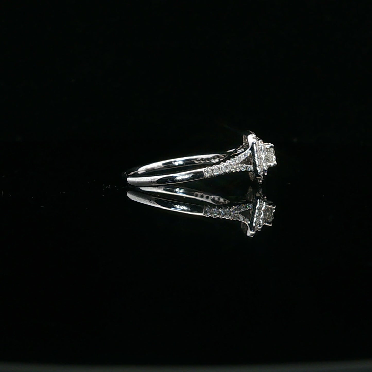 0.63ctw 0.25ct F/SI1 Double Square Halo - 14KW - Natural Diamond - 64125-7-3