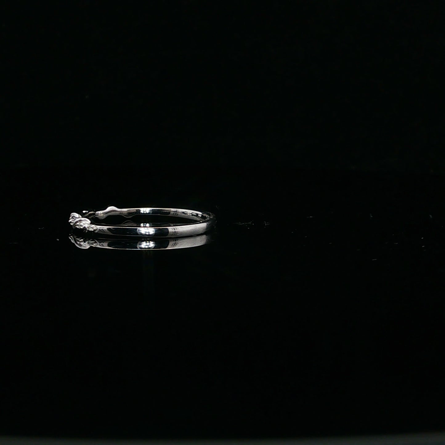0.025ctw G/I1 Flow Band - 10KW - Natural Diamond - 64126-6.5-3