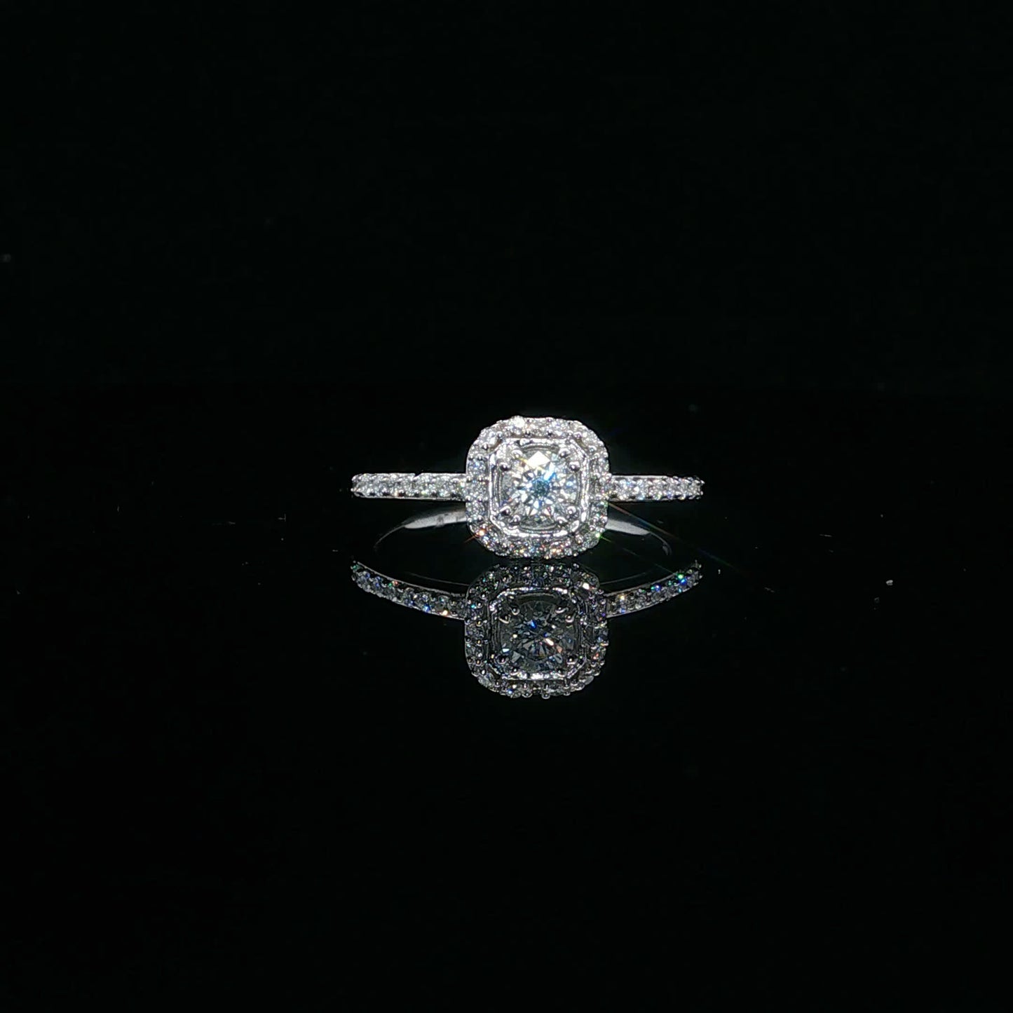0.38ctw 0.25ct F/SI1 Round Halo - 14KW - Natural Diamond - 64128-7-3