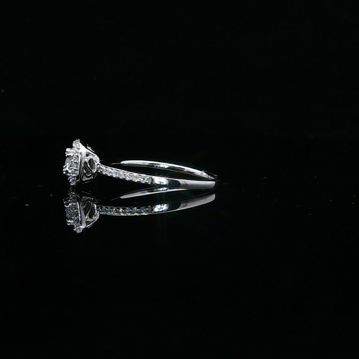 0.38ctw 0.25ct F/SI1 Round Halo - 14KW - Natural Diamond - 64128-7-3