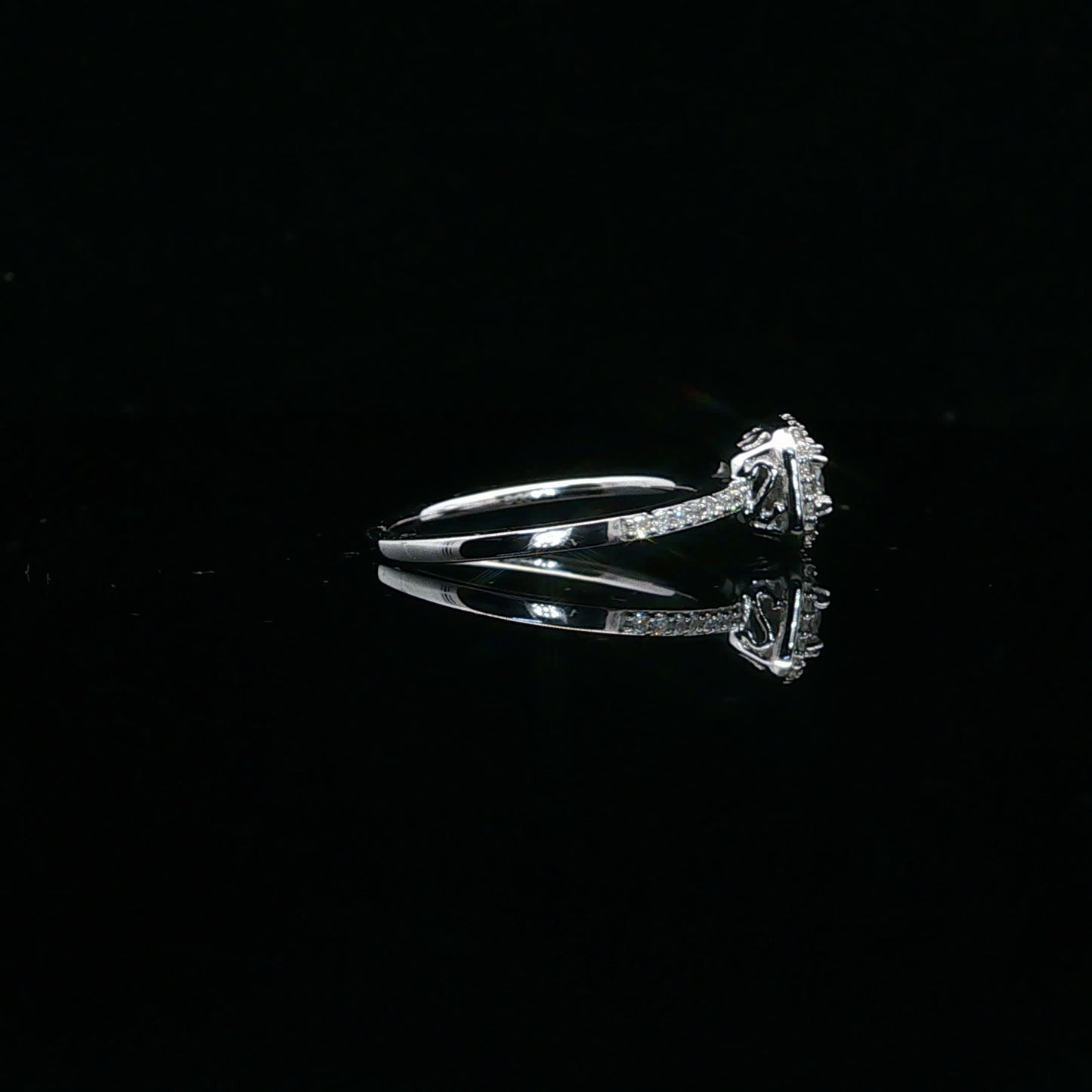 0.38ctw 0.25ct F/SI1 Round Halo - 14KW - Natural Diamond - 64128-7-3