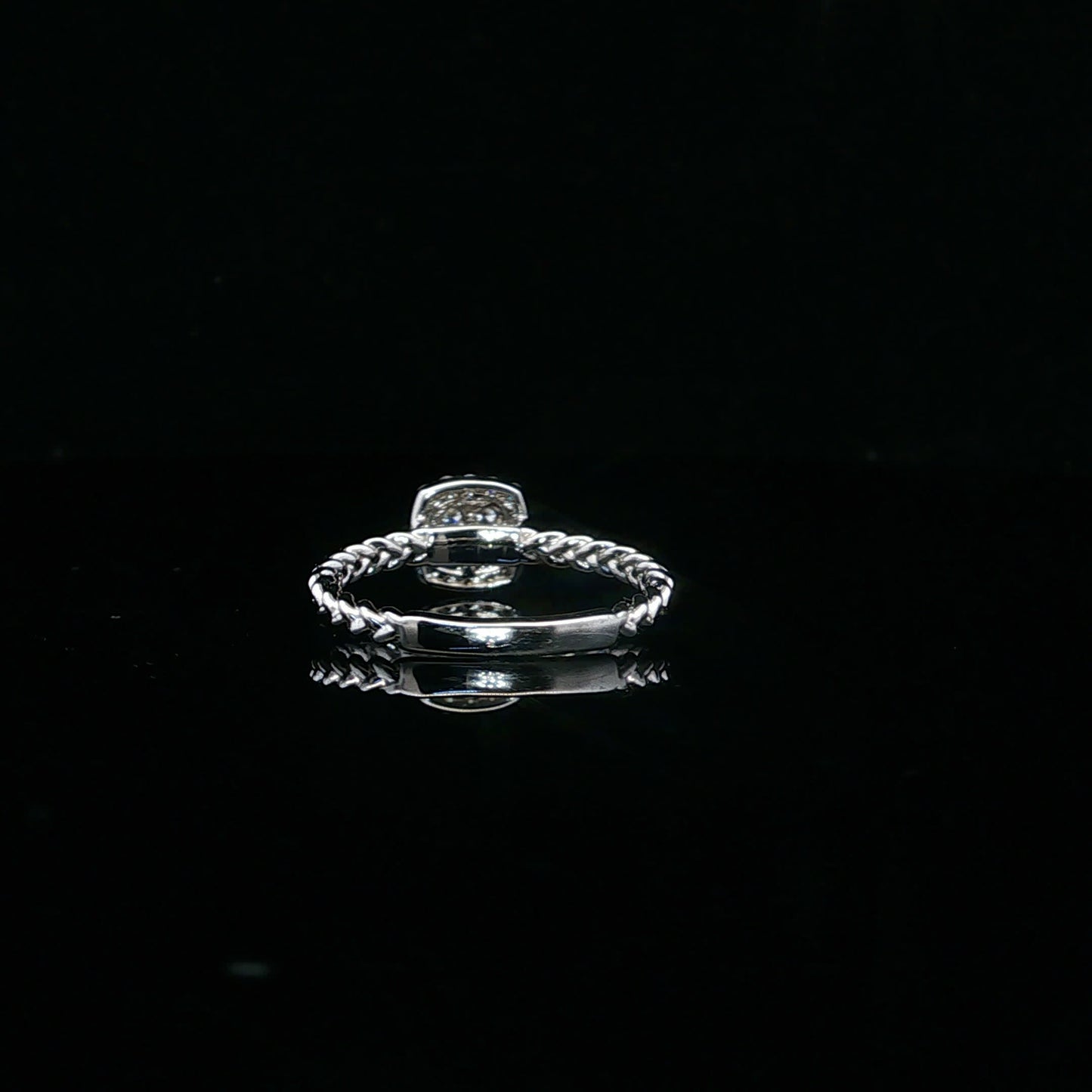 0.25ctw F/SI1 Cushion Cluster Halo - 14KW - Natural Diamond - 64136-7