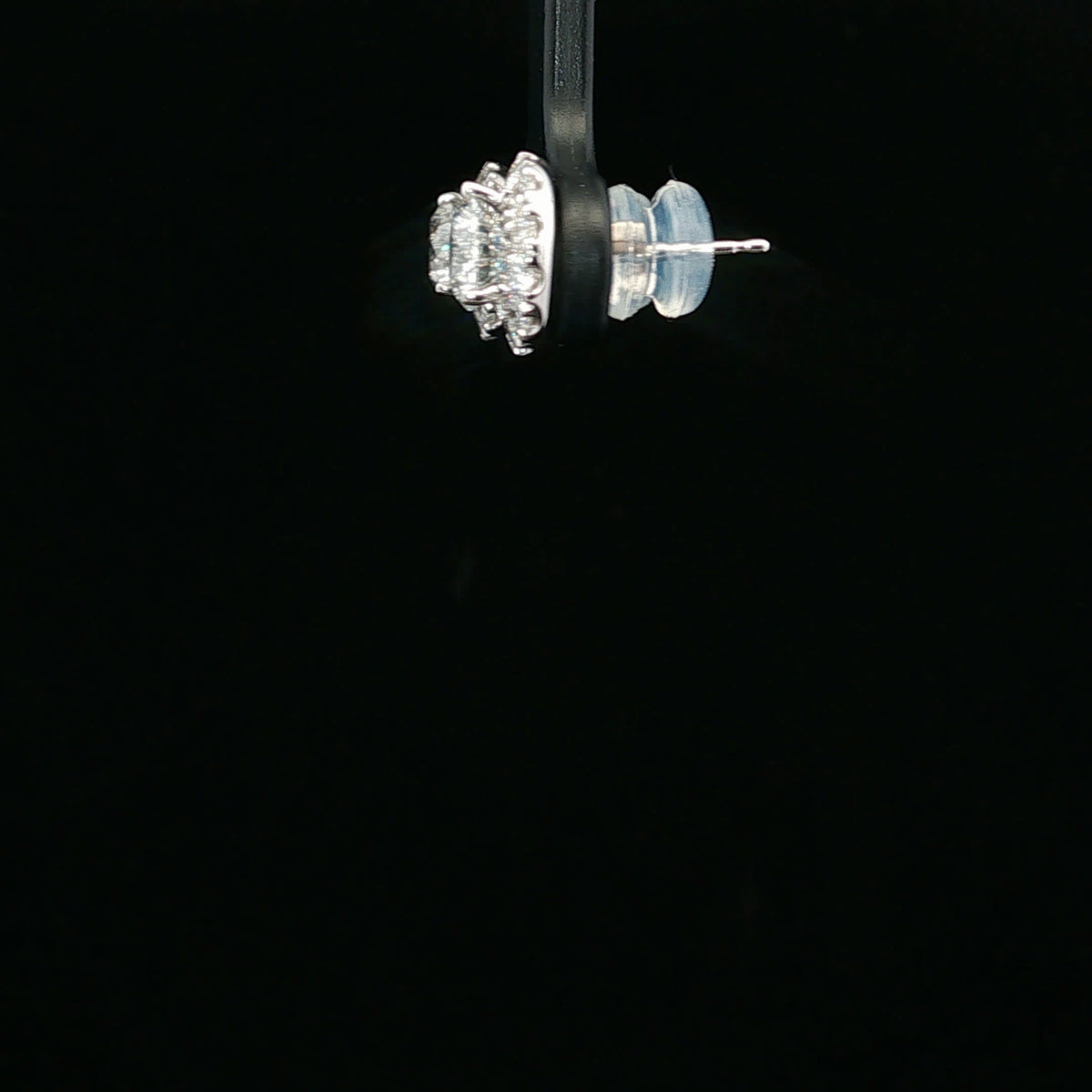 1.50ctw E/VS1 0.5ct Round Halo - 10KW - Lab Diamond - 64141-4