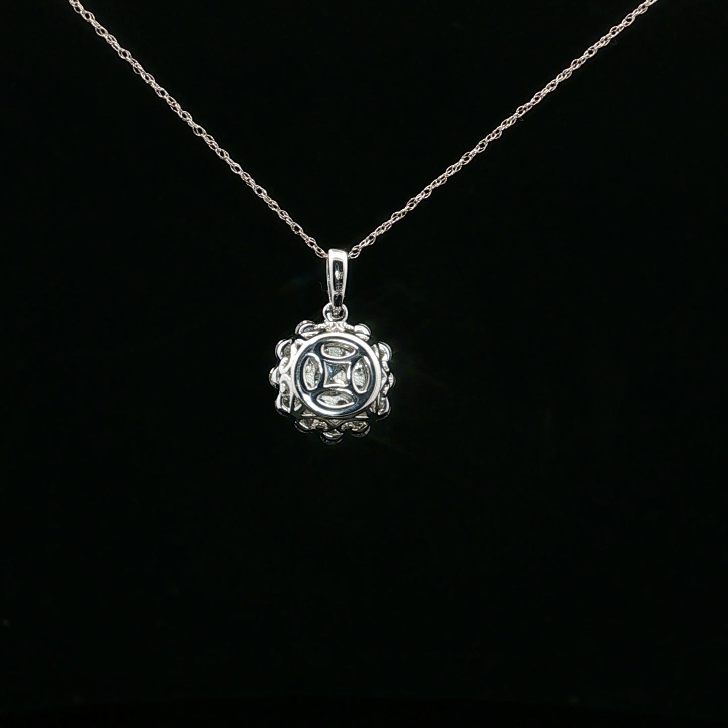 1.00ctw G/SI2 Flower Halo - 10KW - Natural Diamond - 64144-4