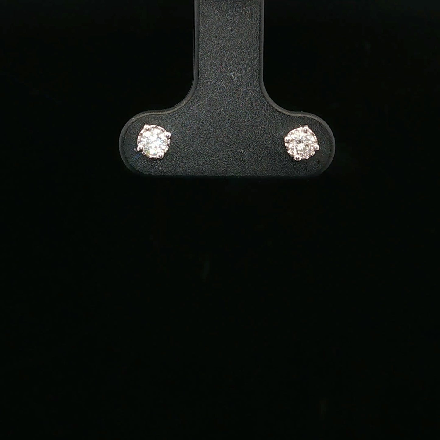 0.20ctw G/SI1 Solitaire Studs - 14KW - Natural Diamond - 64153