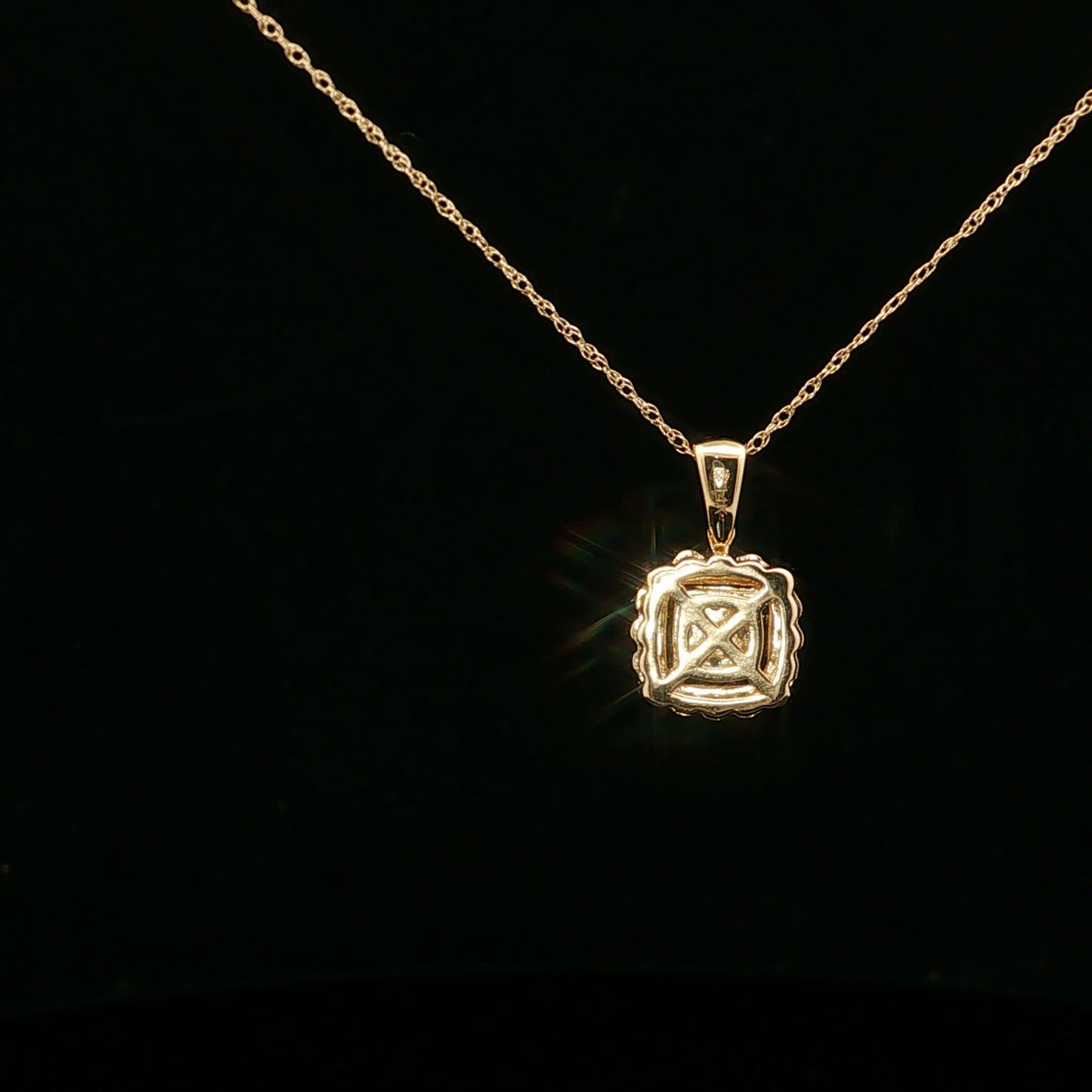 0.30ctw G/SI2 Square Cluster Halo - 14KY - Natural Diamond - 64159
