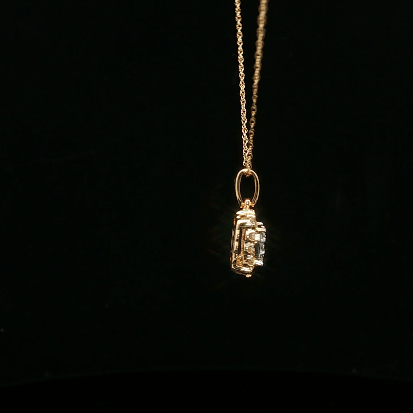 0.30ctw G/SI2 Square Cluster Halo - 14KY - Natural Diamond - 64159